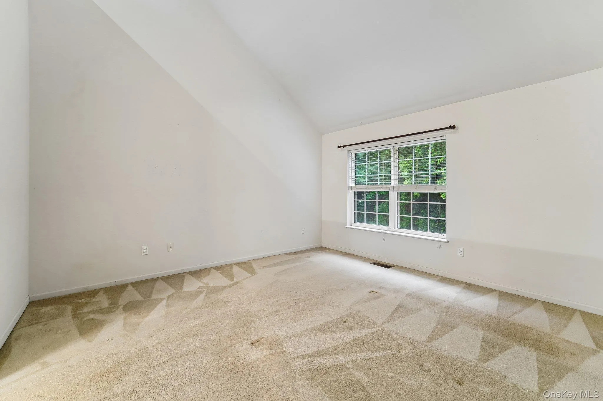 122 Crystal Hill Drive, Haverstraw, NY, 2 Bedrooms Bedrooms, 7 Rooms Rooms,1 BathroomBathrooms,Residential,For Rent,Crystal Hill,0,1042924 122 Crystal Hill Drive, Haverstraw, NY, 2 Bedrooms Bedrooms, 7 Rooms Rooms,1 BathroomBathrooms,Residential,For Rent,Crystal Hill,0,1042924