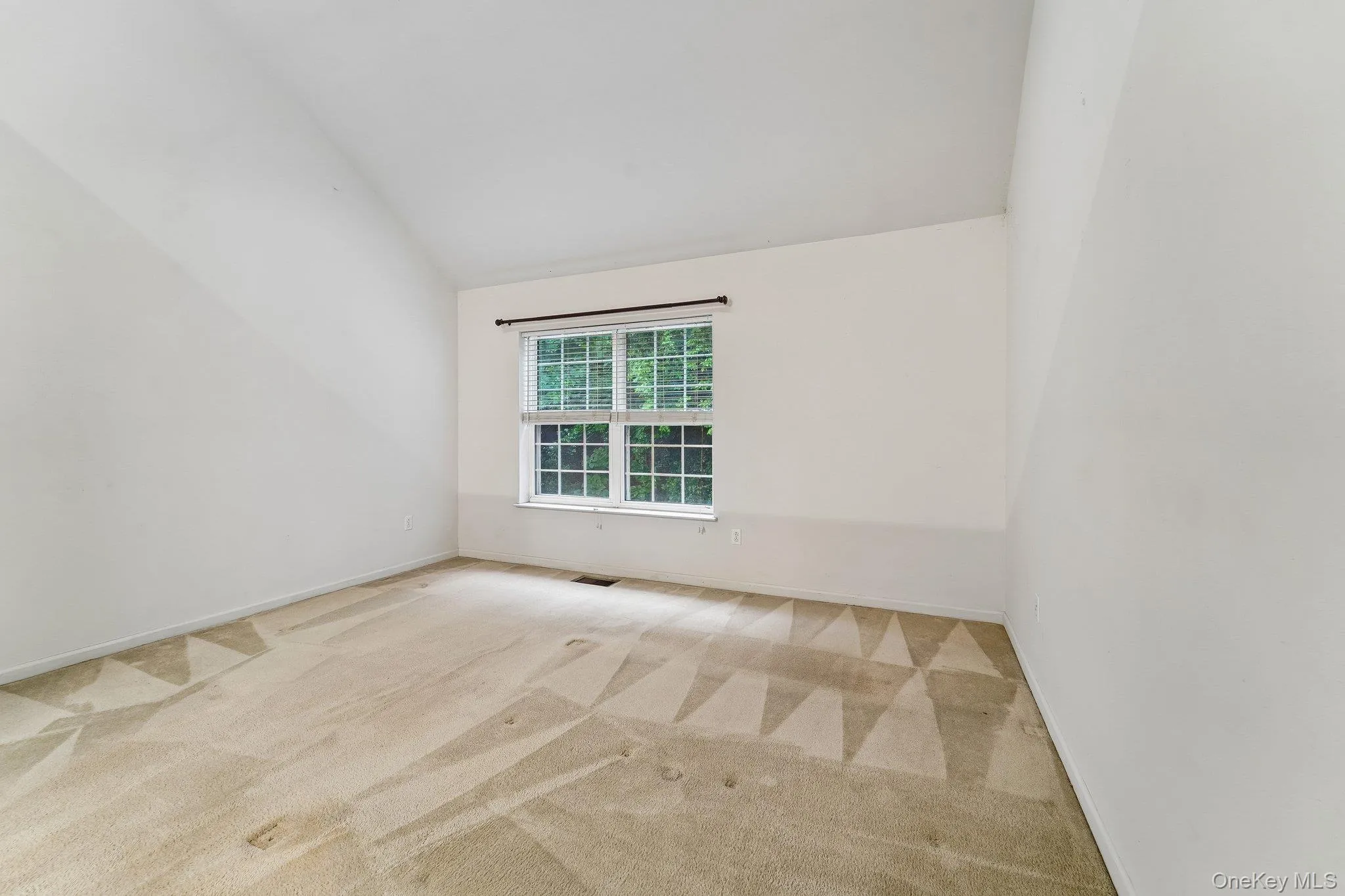 122 Crystal Hill Drive, Haverstraw, NY, 2 Bedrooms Bedrooms, 7 Rooms Rooms,1 BathroomBathrooms,Residential,For Rent,Crystal Hill,0,1042924 122 Crystal Hill Drive, Haverstraw, NY, 2 Bedrooms Bedrooms, 7 Rooms Rooms,1 BathroomBathrooms,Residential,For Rent,Crystal Hill,0,1042924