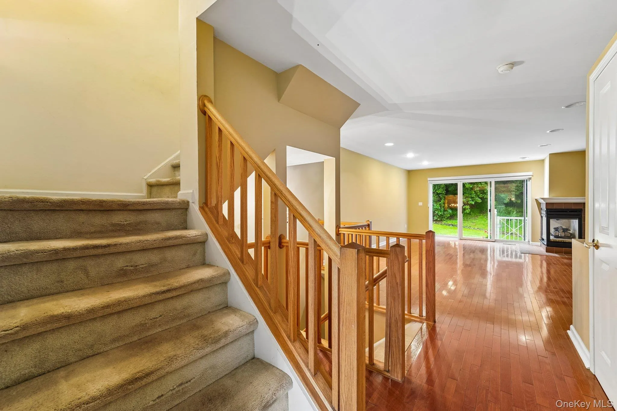 122 Crystal Hill Drive, Haverstraw, NY, 2 Bedrooms Bedrooms, 7 Rooms Rooms,1 BathroomBathrooms,Residential,For Rent,Crystal Hill,0,1042924 122 Crystal Hill Drive, Haverstraw, NY, 2 Bedrooms Bedrooms, 7 Rooms Rooms,1 BathroomBathrooms,Residential,For Rent,Crystal Hill,0,1042924