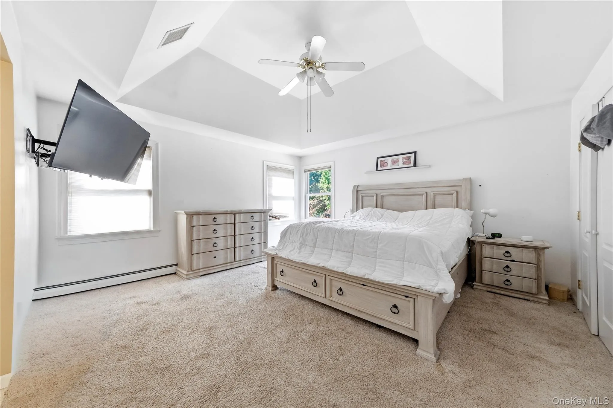 204 Melrose Parkway, Brookhaven, NY, 4 Bedrooms Bedrooms, 9 Rooms Rooms,2 BathroomsBathrooms,Residential,For Rent,Melrose,0,1042925 204 Melrose Parkway, Brookhaven, NY, 4 Bedrooms Bedrooms, 9 Rooms Rooms,2 BathroomsBathrooms,Residential,For Rent,Melrose,0,1042925