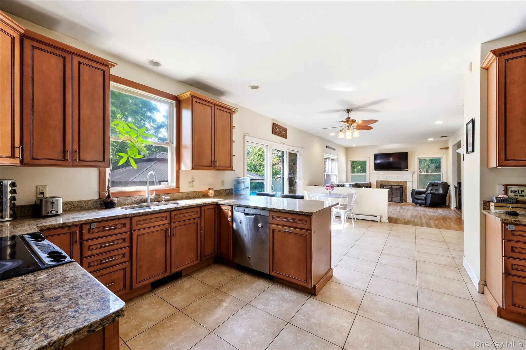204 Melrose Parkway, Brookhaven, NY, 4 Bedrooms Bedrooms, 9 Rooms Rooms,2 BathroomsBathrooms,Residential,For Rent,Melrose,0,1042925 204 Melrose Parkway, Brookhaven, NY, 4 Bedrooms Bedrooms, 9 Rooms Rooms,2 BathroomsBathrooms,Residential,For Rent,Melrose,0,1042925