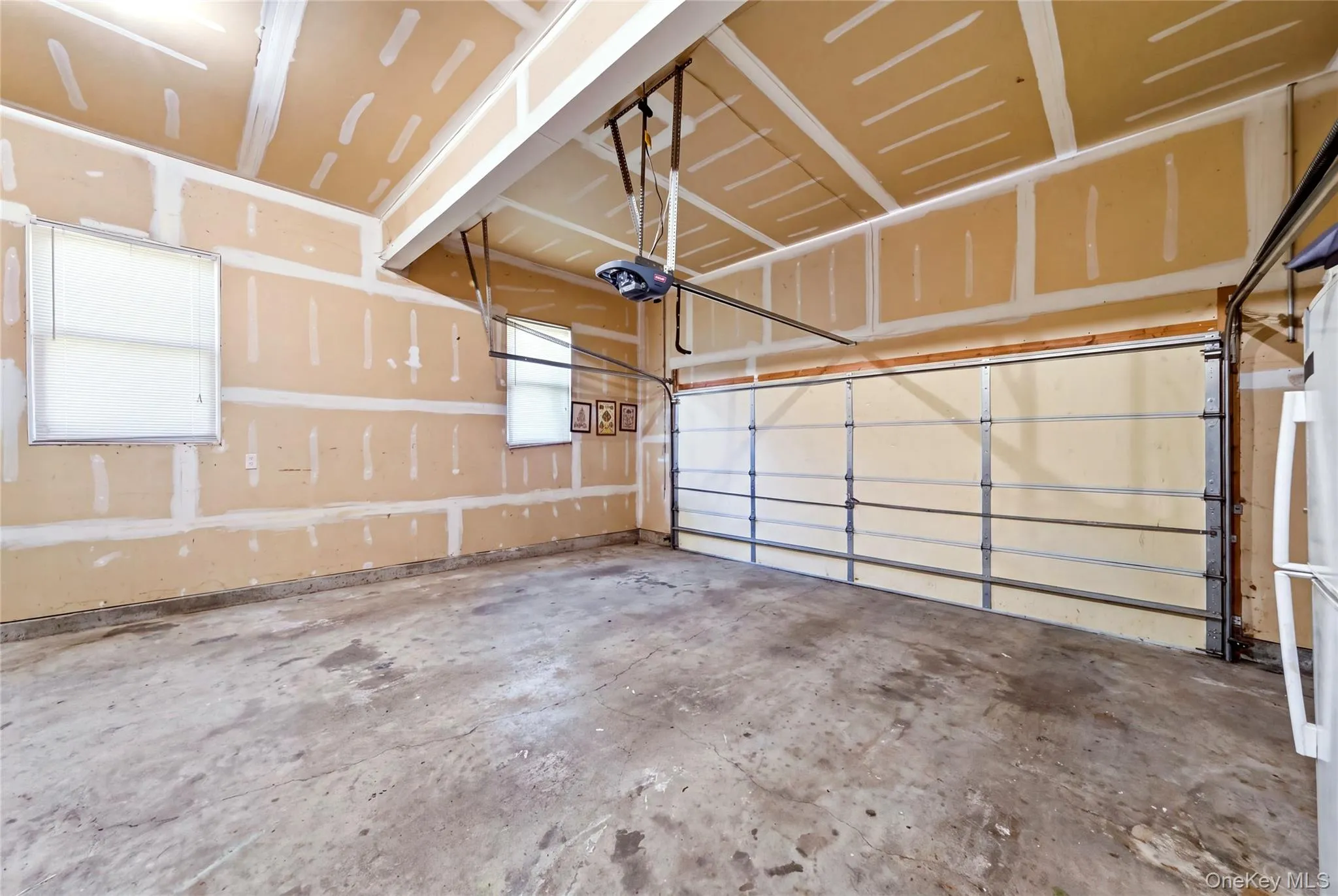 204 Melrose Parkway, Brookhaven, NY, 4 Bedrooms Bedrooms, 9 Rooms Rooms,2 BathroomsBathrooms,Residential,For Rent,Melrose,0,1042925 204 Melrose Parkway, Brookhaven, NY, 4 Bedrooms Bedrooms, 9 Rooms Rooms,2 BathroomsBathrooms,Residential,For Rent,Melrose,0,1042925