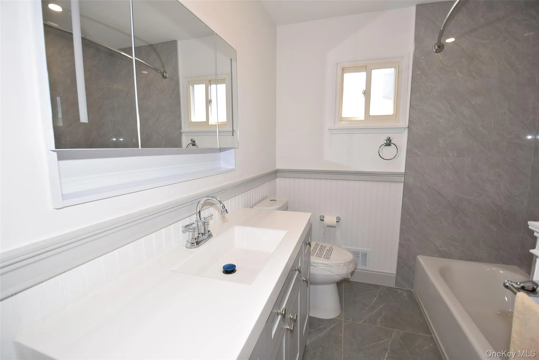 855 Surf Street, Babylon, NY, 3 Bedrooms Bedrooms, 7 Rooms Rooms,1 BathroomBathrooms,Residential Lease,For Rent,Surf,0,1042926 855 Surf Street, Babylon, NY, 3 Bedrooms Bedrooms, 7 Rooms Rooms,1 BathroomBathrooms,Residential Lease,For Rent,Surf,0,1042926