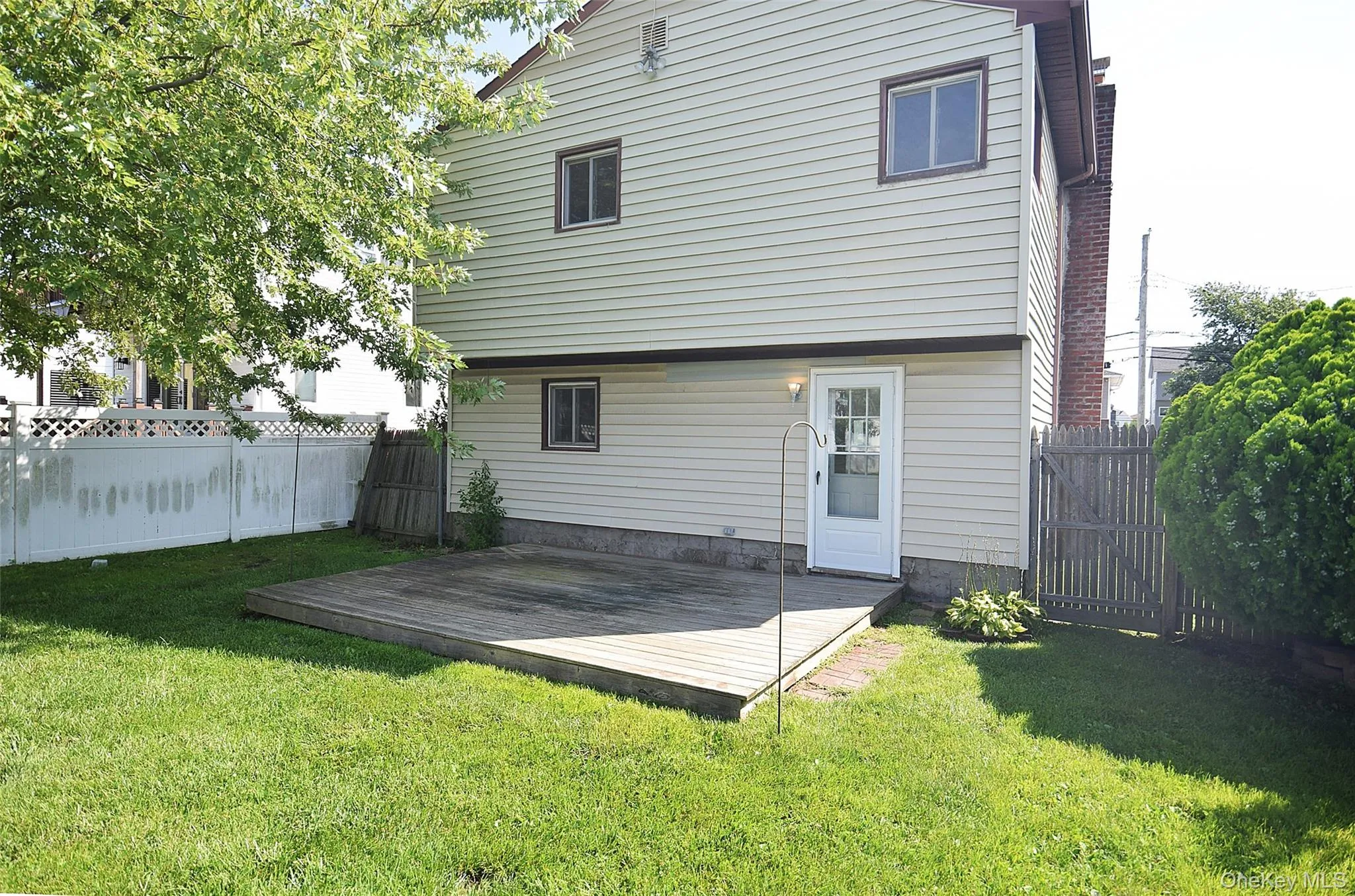 855 Surf Street, Babylon, NY, 3 Bedrooms Bedrooms, 7 Rooms Rooms,1 BathroomBathrooms,Residential Lease,For Rent,Surf,0,1042926 855 Surf Street, Babylon, NY, 3 Bedrooms Bedrooms, 7 Rooms Rooms,1 BathroomBathrooms,Residential Lease,For Rent,Surf,0,1042926