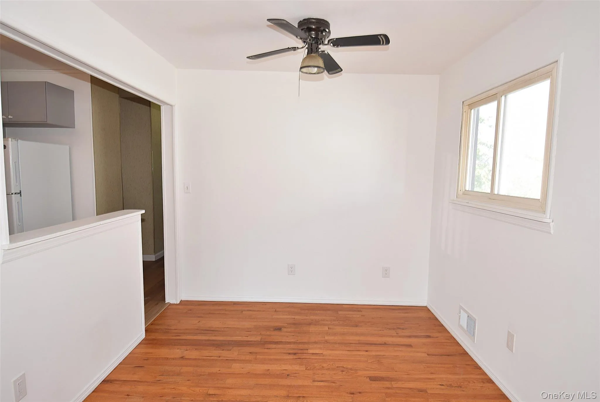 855 Surf Street, Babylon, NY, 3 Bedrooms Bedrooms, 7 Rooms Rooms,1 BathroomBathrooms,Residential Lease,For Rent,Surf,0,1042926 855 Surf Street, Babylon, NY, 3 Bedrooms Bedrooms, 7 Rooms Rooms,1 BathroomBathrooms,Residential Lease,For Rent,Surf,0,1042926