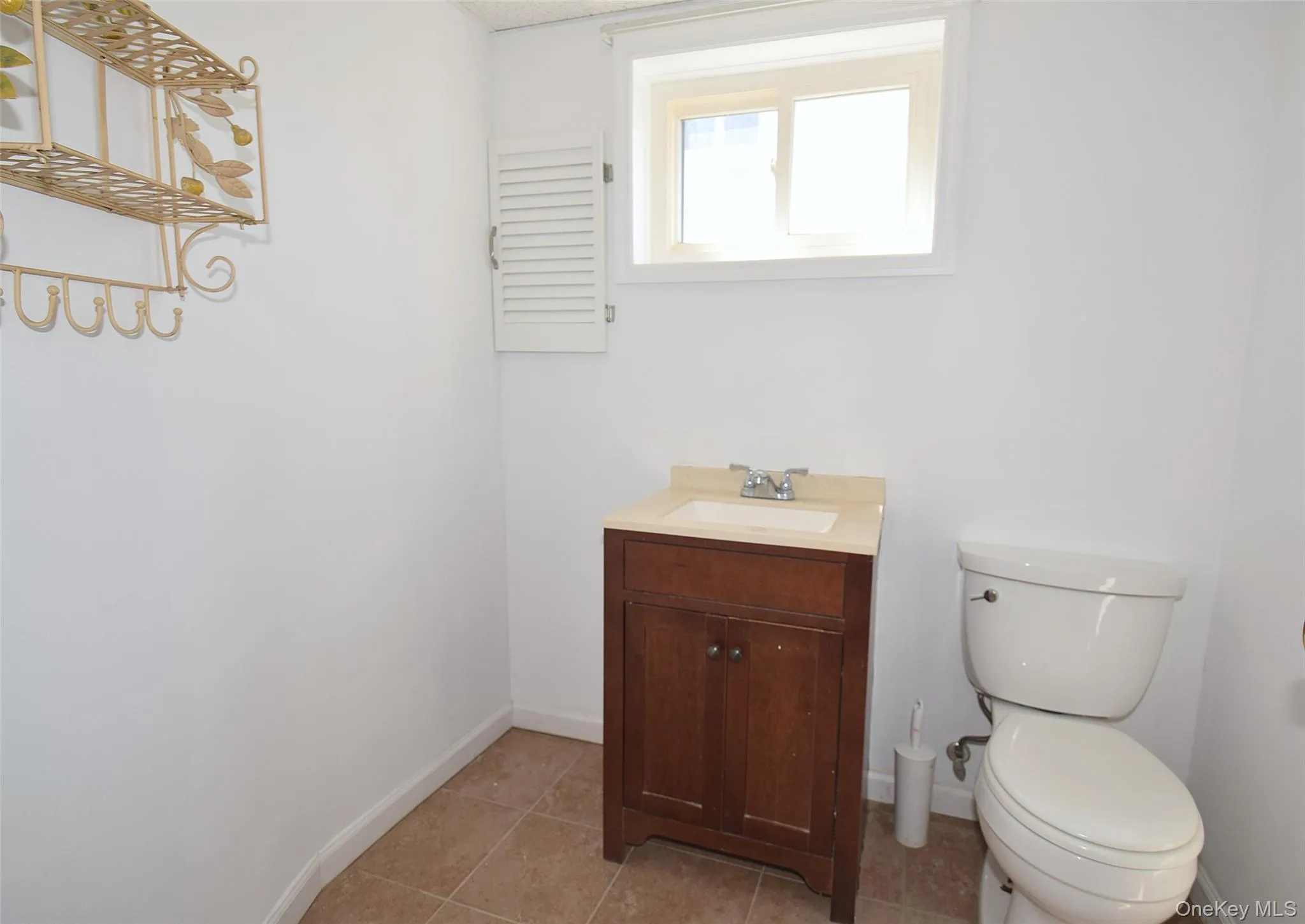 855 Surf Street, Babylon, NY, 3 Bedrooms Bedrooms, 7 Rooms Rooms,1 BathroomBathrooms,Residential Lease,For Rent,Surf,0,1042926 855 Surf Street, Babylon, NY, 3 Bedrooms Bedrooms, 7 Rooms Rooms,1 BathroomBathrooms,Residential Lease,For Rent,Surf,0,1042926