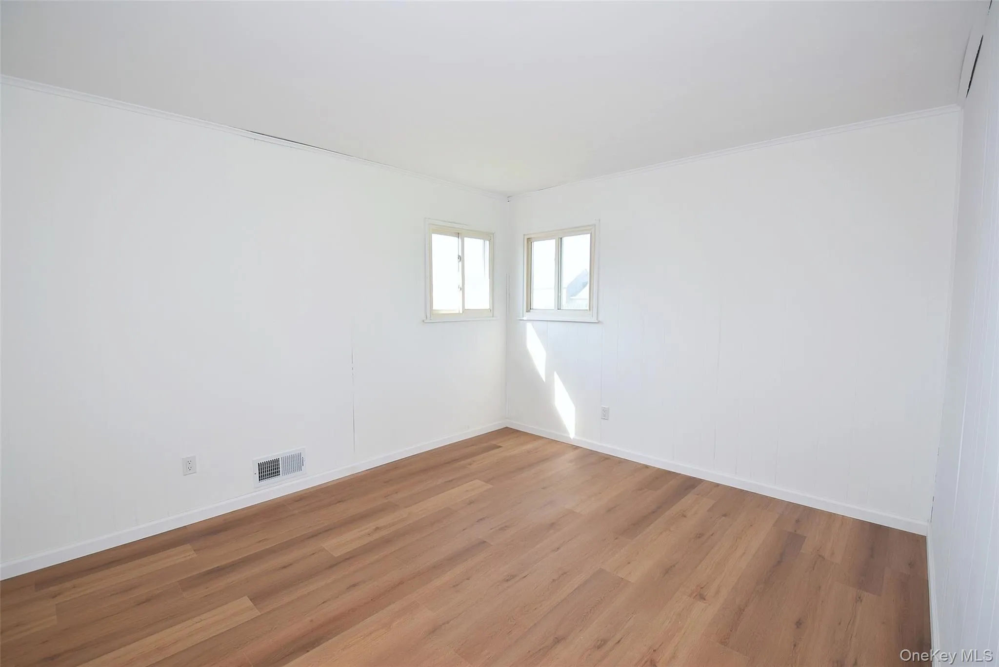 855 Surf Street, Babylon, NY, 3 Bedrooms Bedrooms, 7 Rooms Rooms,1 BathroomBathrooms,Residential Lease,For Rent,Surf,0,1042926 855 Surf Street, Babylon, NY, 3 Bedrooms Bedrooms, 7 Rooms Rooms,1 BathroomBathrooms,Residential Lease,For Rent,Surf,0,1042926