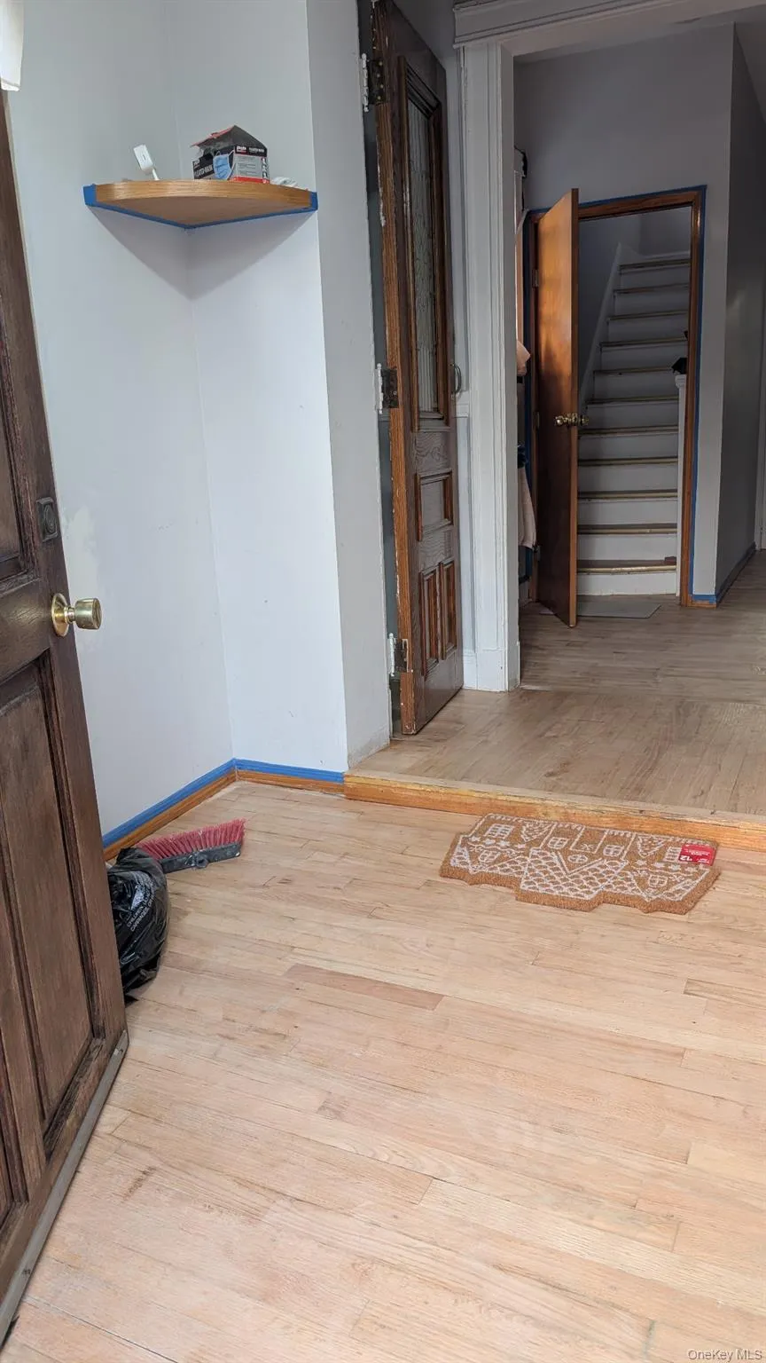 8755 114th Street, New York, NY, 3 Bedrooms Bedrooms, 7 Rooms Rooms,2 BathroomsBathrooms,Residential Lease,For Rent,114th,0,1042927 8755 114th Street, New York, NY, 3 Bedrooms Bedrooms, 7 Rooms Rooms,2 BathroomsBathrooms,Residential Lease,For Rent,114th,0,1042927