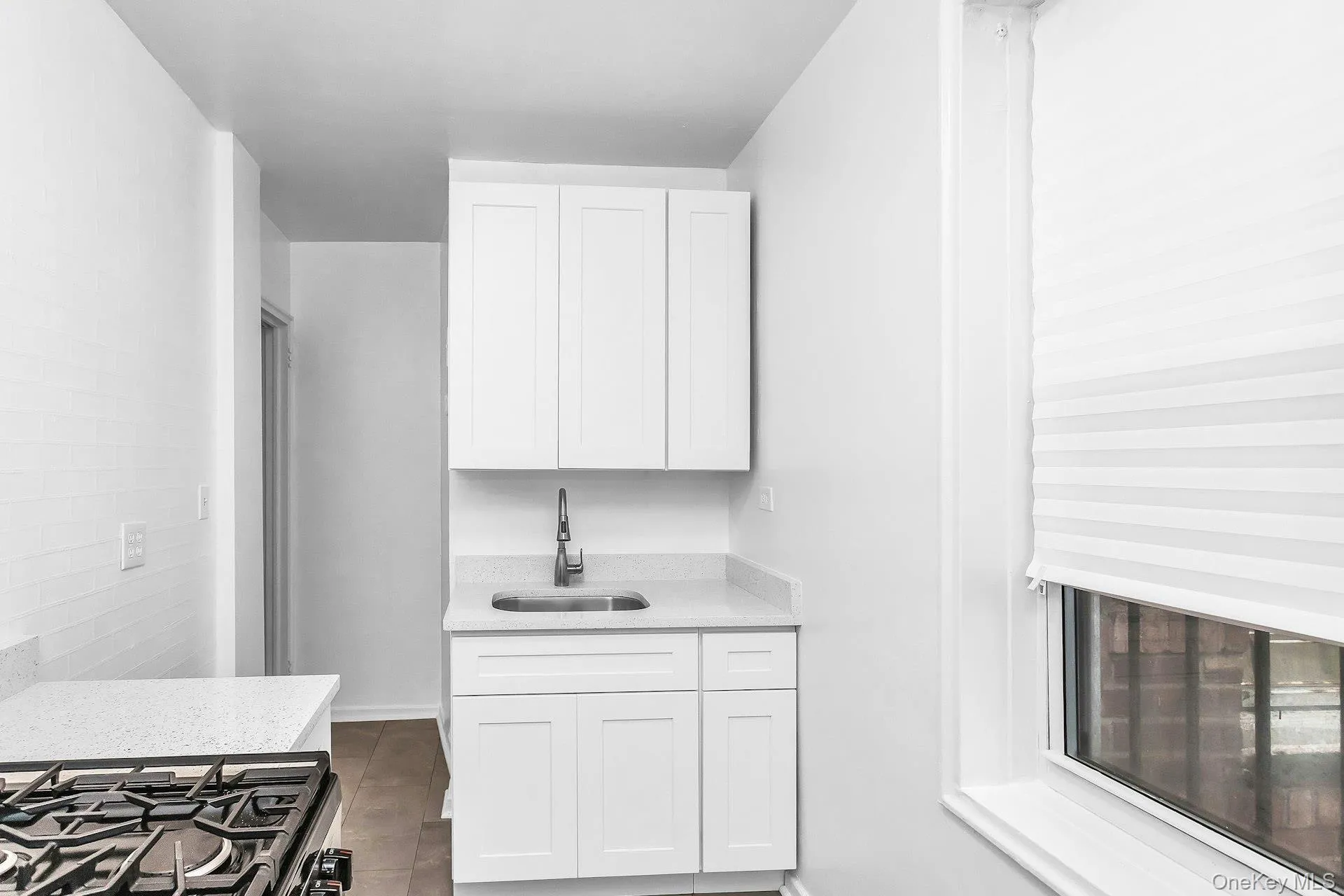 2600 Henry Hudson Parkway, New York, NY, 1 Bedroom Bedrooms, 4 Rooms Rooms,1 BathroomBathrooms,Residential,For Rent,Henry Hudson,0,1042929 2600 Henry Hudson Parkway, New York, NY, 1 Bedroom Bedrooms, 4 Rooms Rooms,1 BathroomBathrooms,Residential,For Rent,Henry Hudson,0,1042929