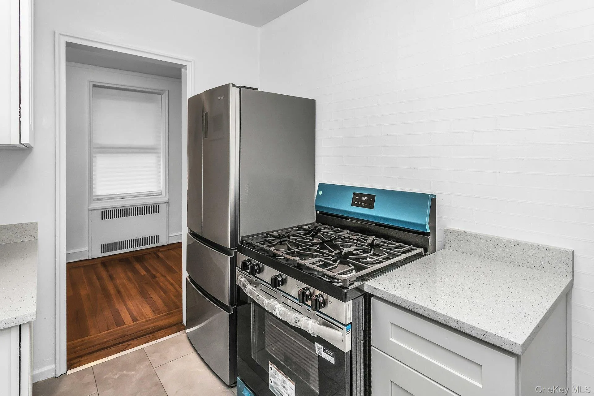 2600 Henry Hudson Parkway, New York, NY, 1 Bedroom Bedrooms, 4 Rooms Rooms,1 BathroomBathrooms,Residential,For Rent,Henry Hudson,0,1042929 2600 Henry Hudson Parkway, New York, NY, 1 Bedroom Bedrooms, 4 Rooms Rooms,1 BathroomBathrooms,Residential,For Rent,Henry Hudson,0,1042929