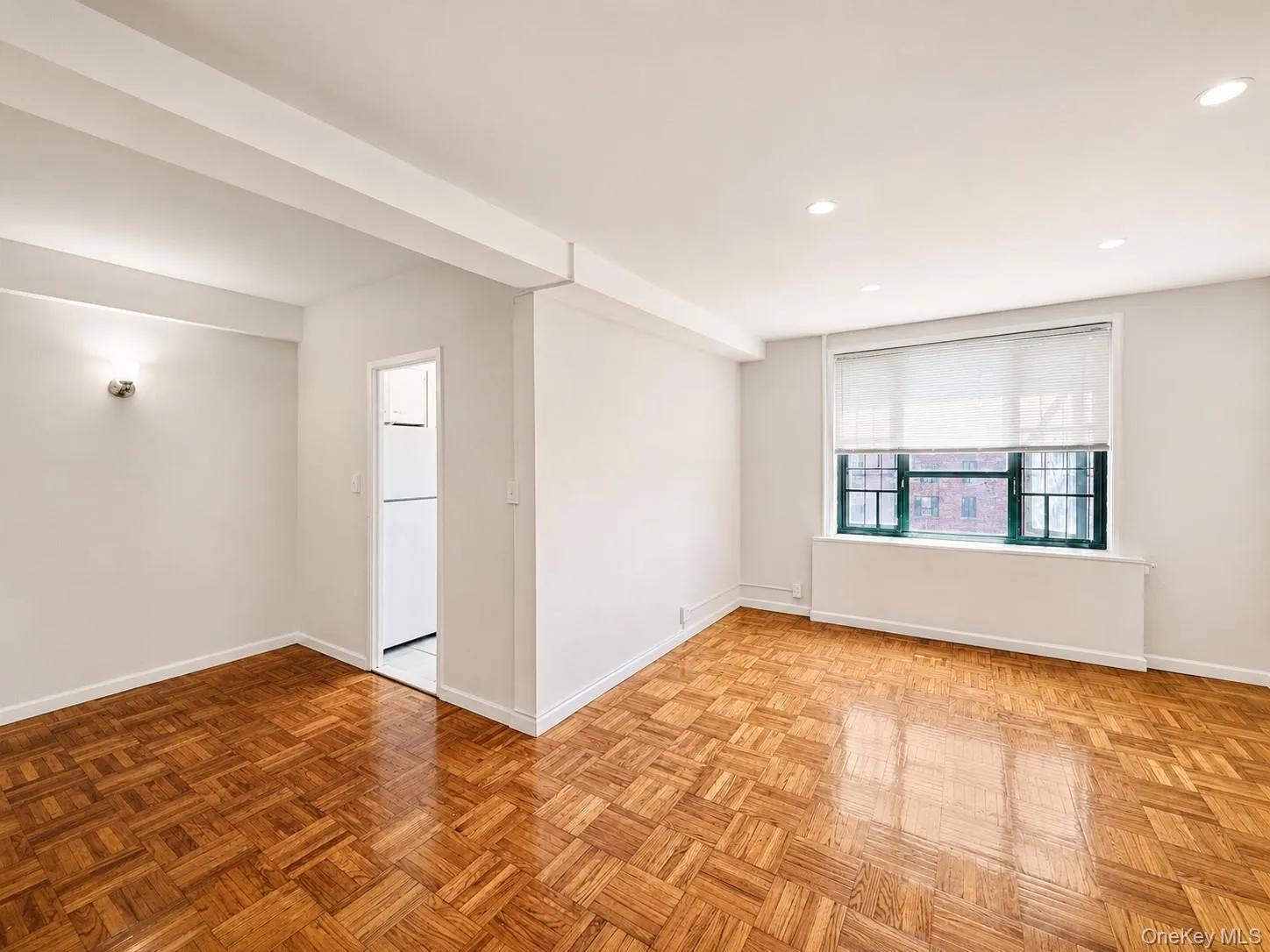 1469 East Avenue, New York, NY, 1 Bedroom Bedrooms, 1 Room Rooms,1 BathroomBathrooms,Residential,For Rent,East,0,1042938 1469 East Avenue, New York, NY, 1 Bedroom Bedrooms, 1 Room Rooms,1 BathroomBathrooms,Residential,For Rent,East,0,1042938
