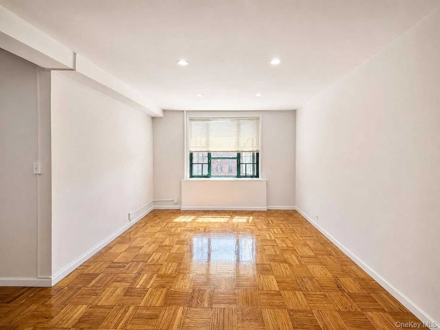 1469 East Avenue, New York, NY, 1 Bedroom Bedrooms, 1 Room Rooms,1 BathroomBathrooms,Residential,For Rent,East,0,1042938 1469 East Avenue, New York, NY, 1 Bedroom Bedrooms, 1 Room Rooms,1 BathroomBathrooms,Residential,For Rent,East,0,1042938