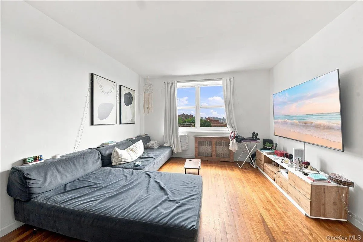 3065 Sedgwick Avenue, New York, NY, 2 Bedrooms Bedrooms, 4 Rooms Rooms,1 BathroomBathrooms,Residential,For Rent,Sedgwick,0,1042946 3065 Sedgwick Avenue, New York, NY, 2 Bedrooms Bedrooms, 4 Rooms Rooms,1 BathroomBathrooms,Residential,For Rent,Sedgwick,0,1042946