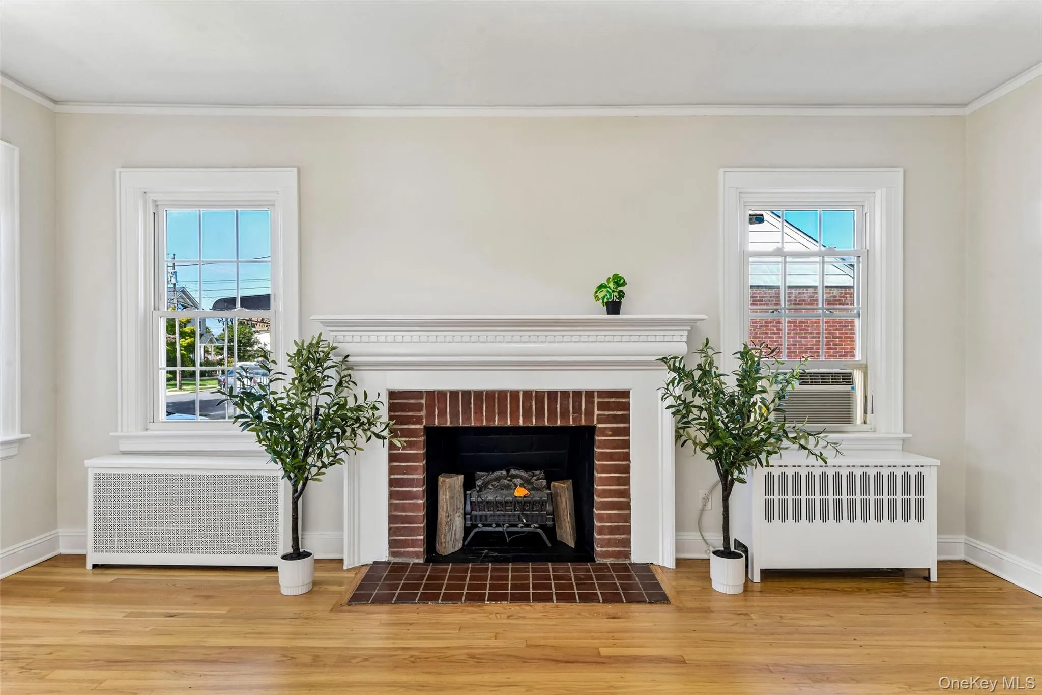 70 Paul Avenue, North Hempstead, NY, 4 Bedrooms Bedrooms, 9 Rooms Rooms,3 BathroomsBathrooms,Residential,For Rent,Paul,0,1042958 70 Paul Avenue, North Hempstead, NY, 4 Bedrooms Bedrooms, 9 Rooms Rooms,3 BathroomsBathrooms,Residential,For Rent,Paul,0,1042958