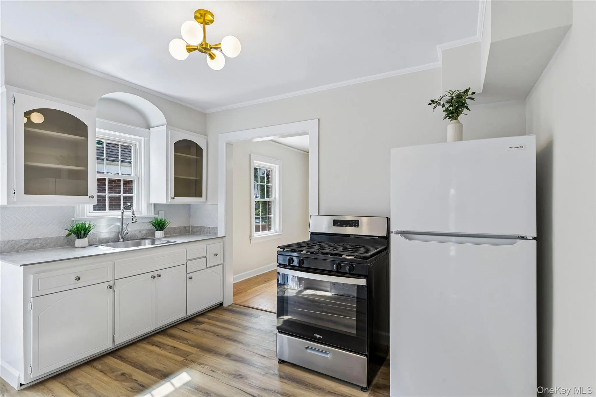 70 Paul Avenue, North Hempstead, NY, 4 Bedrooms Bedrooms, 9 Rooms Rooms,3 BathroomsBathrooms,Residential,For Rent,Paul,0,1042958 70 Paul Avenue, North Hempstead, NY, 4 Bedrooms Bedrooms, 9 Rooms Rooms,3 BathroomsBathrooms,Residential,For Rent,Paul,0,1042958