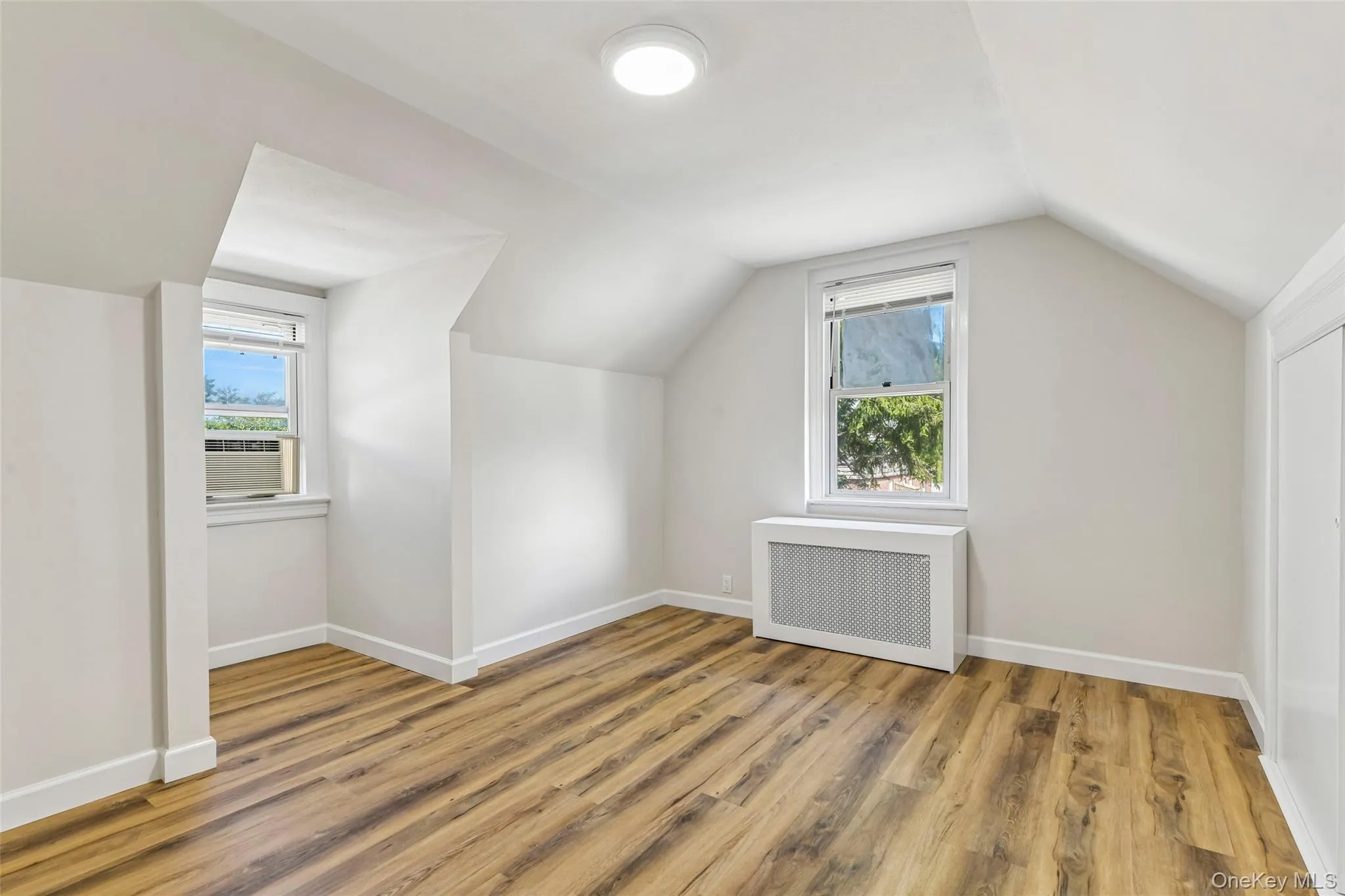 70 Paul Avenue, North Hempstead, NY, 4 Bedrooms Bedrooms, 9 Rooms Rooms,3 BathroomsBathrooms,Residential,For Rent,Paul,0,1042958 70 Paul Avenue, North Hempstead, NY, 4 Bedrooms Bedrooms, 9 Rooms Rooms,3 BathroomsBathrooms,Residential,For Rent,Paul,0,1042958