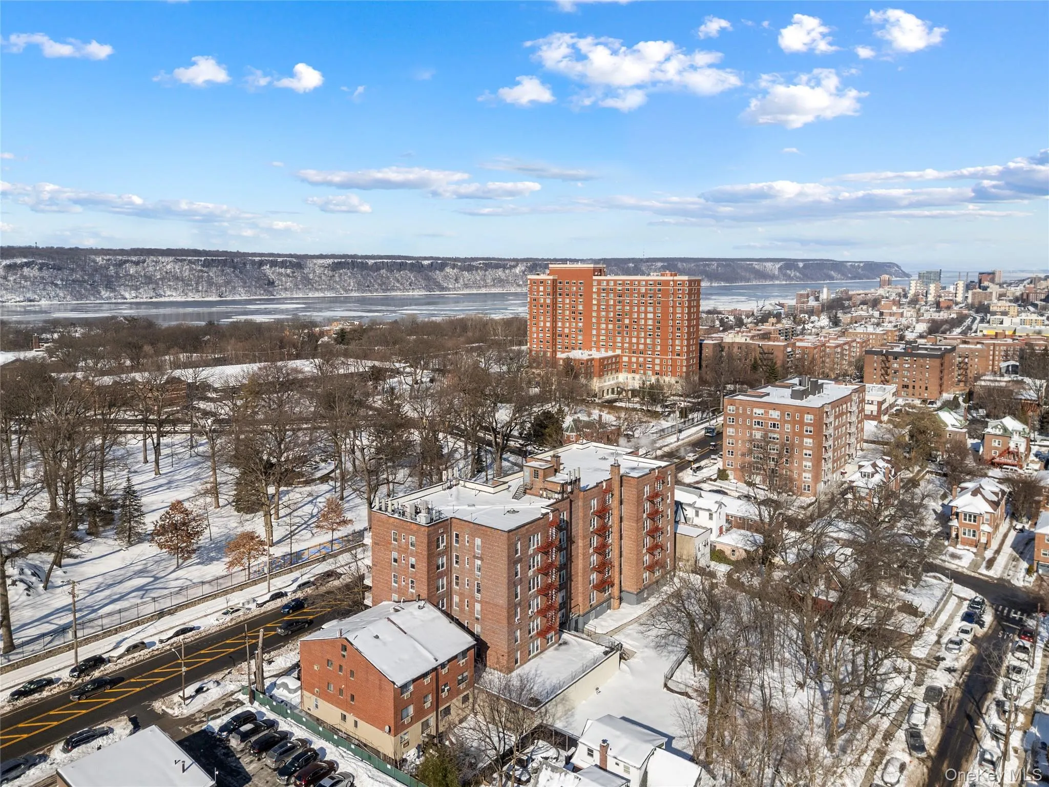 6200 Riverdale Avenue, New York, NY, 1 Bedroom Bedrooms, 4 Rooms Rooms,1 BathroomBathrooms,Residential,For Rent,Riverdale,0,1042961 6200 Riverdale Avenue, New York, NY, 1 Bedroom Bedrooms, 4 Rooms Rooms,1 BathroomBathrooms,Residential,For Rent,Riverdale,0,1042961