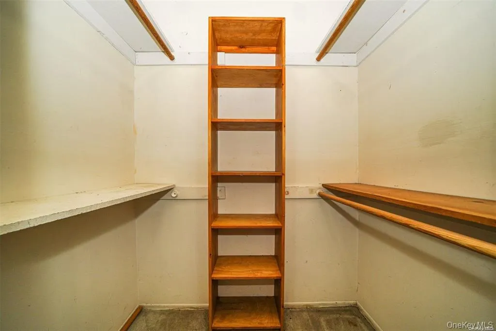 37 Santa Barbara, Oyster Bay, NY, 2 Bedrooms Bedrooms, 6 Rooms Rooms,2 BathroomsBathrooms,Residential,For Rent,Santa Barbara,0,1042968 37 Santa Barbara, Oyster Bay, NY, 2 Bedrooms Bedrooms, 6 Rooms Rooms,2 BathroomsBathrooms,Residential,For Rent,Santa Barbara,0,1042968