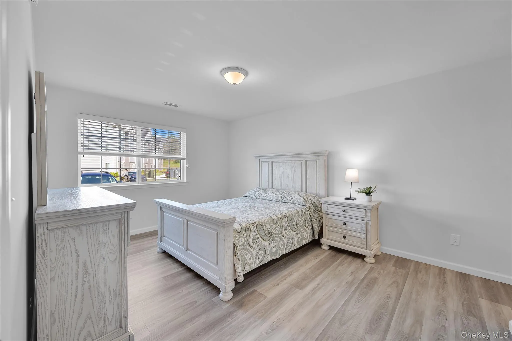 206 Golf Links Road, Middletown, NY, 2 Bedrooms Bedrooms, 6 Rooms Rooms,2 BathroomsBathrooms,Residential Lease,For Rent,Golf Links,0,1042969 206 Golf Links Road, Middletown, NY, 2 Bedrooms Bedrooms, 6 Rooms Rooms,2 BathroomsBathrooms,Residential Lease,For Rent,Golf Links,0,1042969