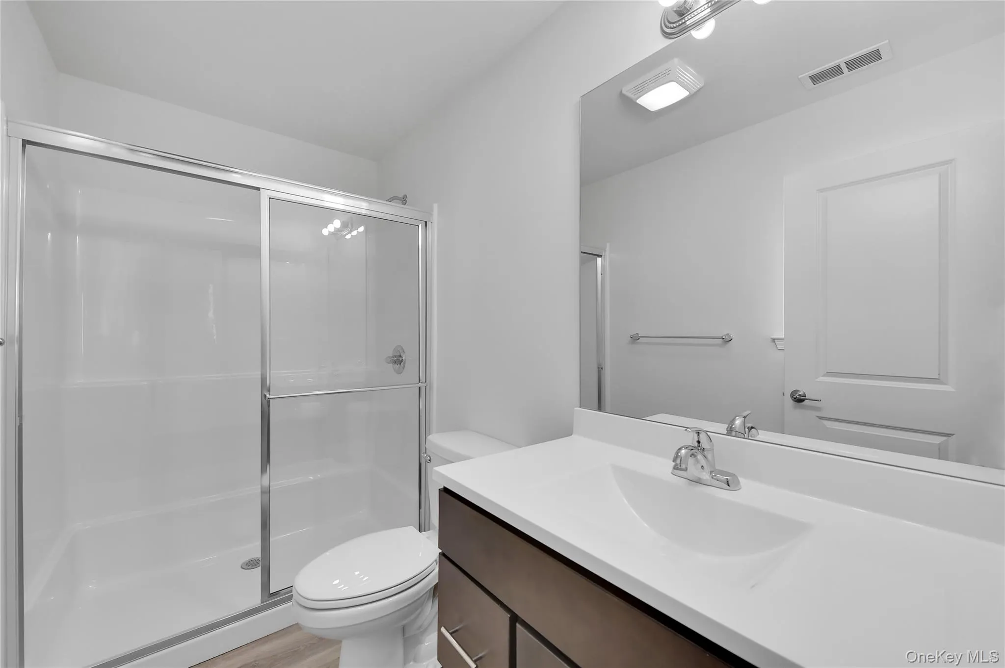 206 Golf Links Road, Middletown, NY, 2 Bedrooms Bedrooms, 6 Rooms Rooms,2 BathroomsBathrooms,Residential Lease,For Rent,Golf Links,0,1042972 206 Golf Links Road, Middletown, NY, 2 Bedrooms Bedrooms, 6 Rooms Rooms,2 BathroomsBathrooms,Residential Lease,For Rent,Golf Links,0,1042972
