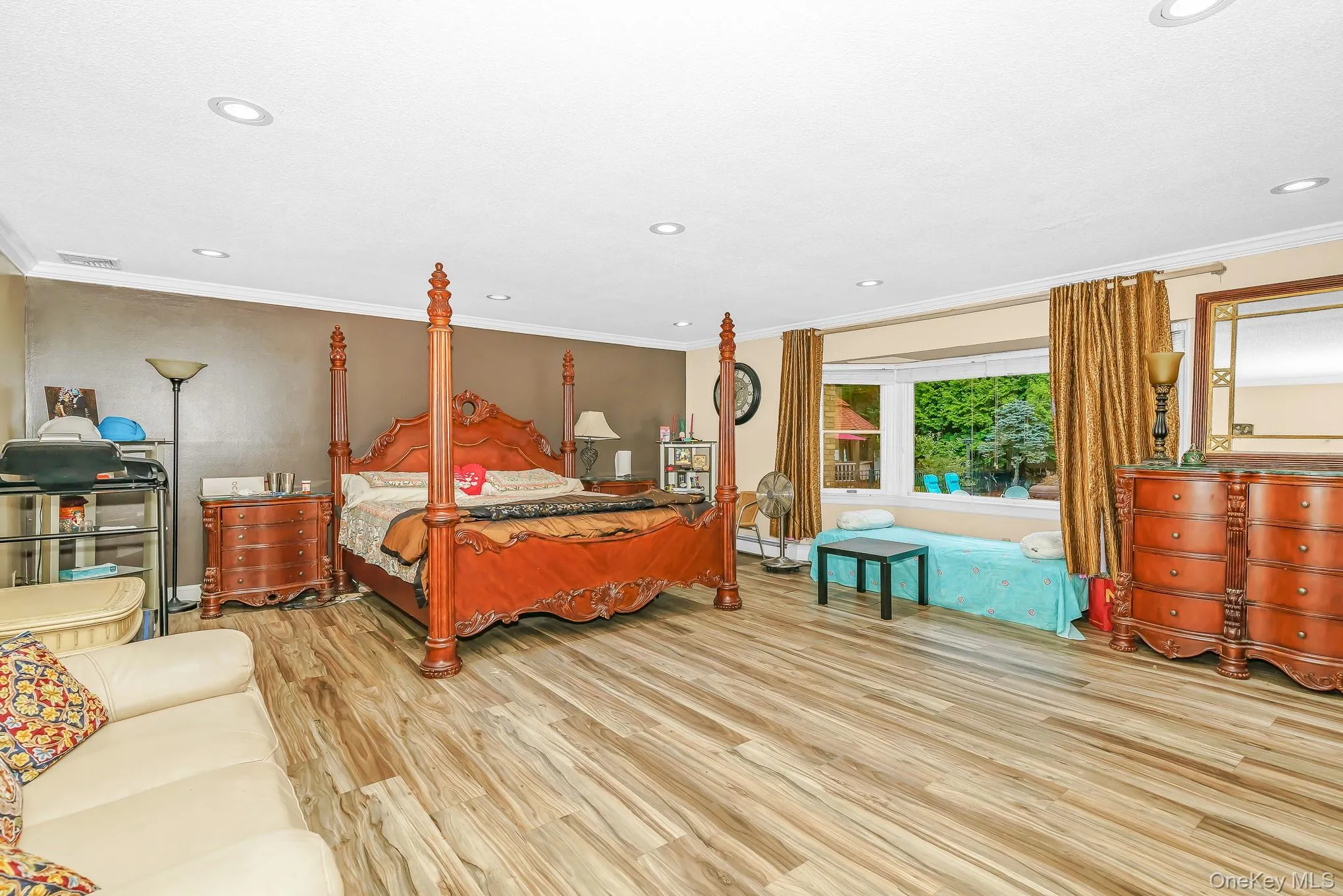 4 Rose Court, Brookhaven, NY, 5 Bedrooms Bedrooms, 10 Rooms Rooms,4 BathroomsBathrooms,Residential,For Rent,Rose,0,1042973 4 Rose Court, Brookhaven, NY, 5 Bedrooms Bedrooms, 10 Rooms Rooms,4 BathroomsBathrooms,Residential,For Rent,Rose,0,1042973