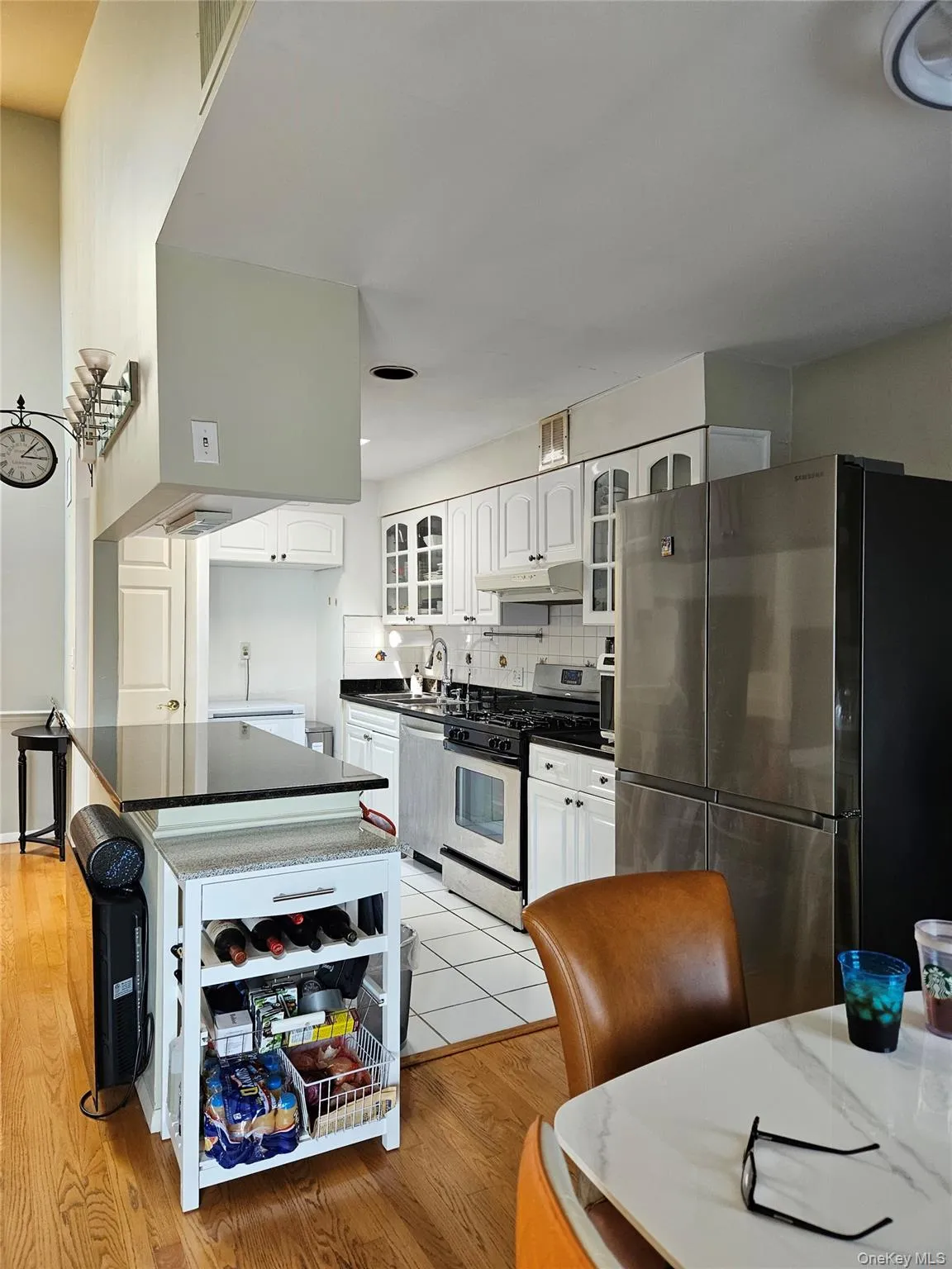 12024 Riviera Court, New York, NY, 3 Bedrooms Bedrooms, 8 Rooms Rooms,2 BathroomsBathrooms,Residential,For Rent,Riviera,0,1042974 12024 Riviera Court, New York, NY, 3 Bedrooms Bedrooms, 8 Rooms Rooms,2 BathroomsBathrooms,Residential,For Rent,Riviera,0,1042974