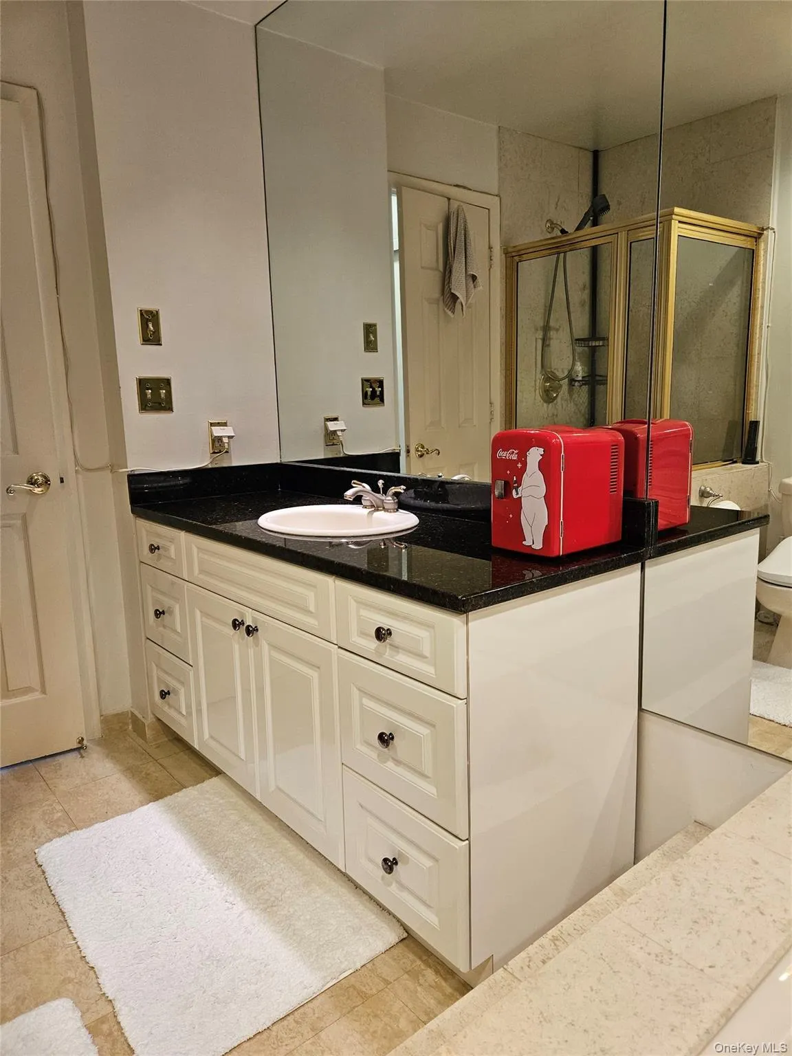 12024 Riviera Court, New York, NY, 3 Bedrooms Bedrooms, 8 Rooms Rooms,2 BathroomsBathrooms,Residential,For Rent,Riviera,0,1042974 12024 Riviera Court, New York, NY, 3 Bedrooms Bedrooms, 8 Rooms Rooms,2 BathroomsBathrooms,Residential,For Rent,Riviera,0,1042974
