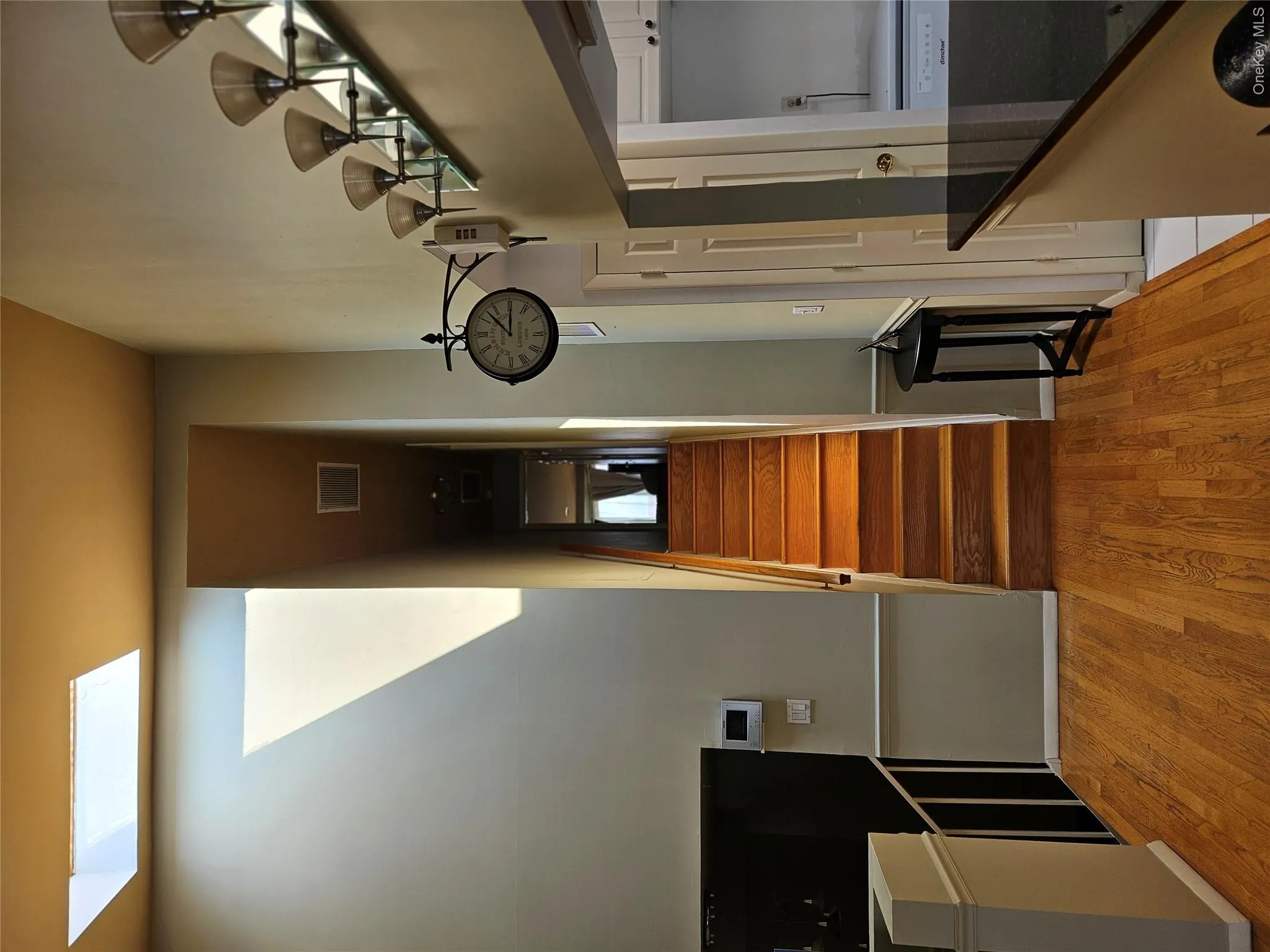 12024 Riviera Court, New York, NY, 3 Bedrooms Bedrooms, 8 Rooms Rooms,2 BathroomsBathrooms,Residential,For Rent,Riviera,0,1042974 12024 Riviera Court, New York, NY, 3 Bedrooms Bedrooms, 8 Rooms Rooms,2 BathroomsBathrooms,Residential,For Rent,Riviera,0,1042974