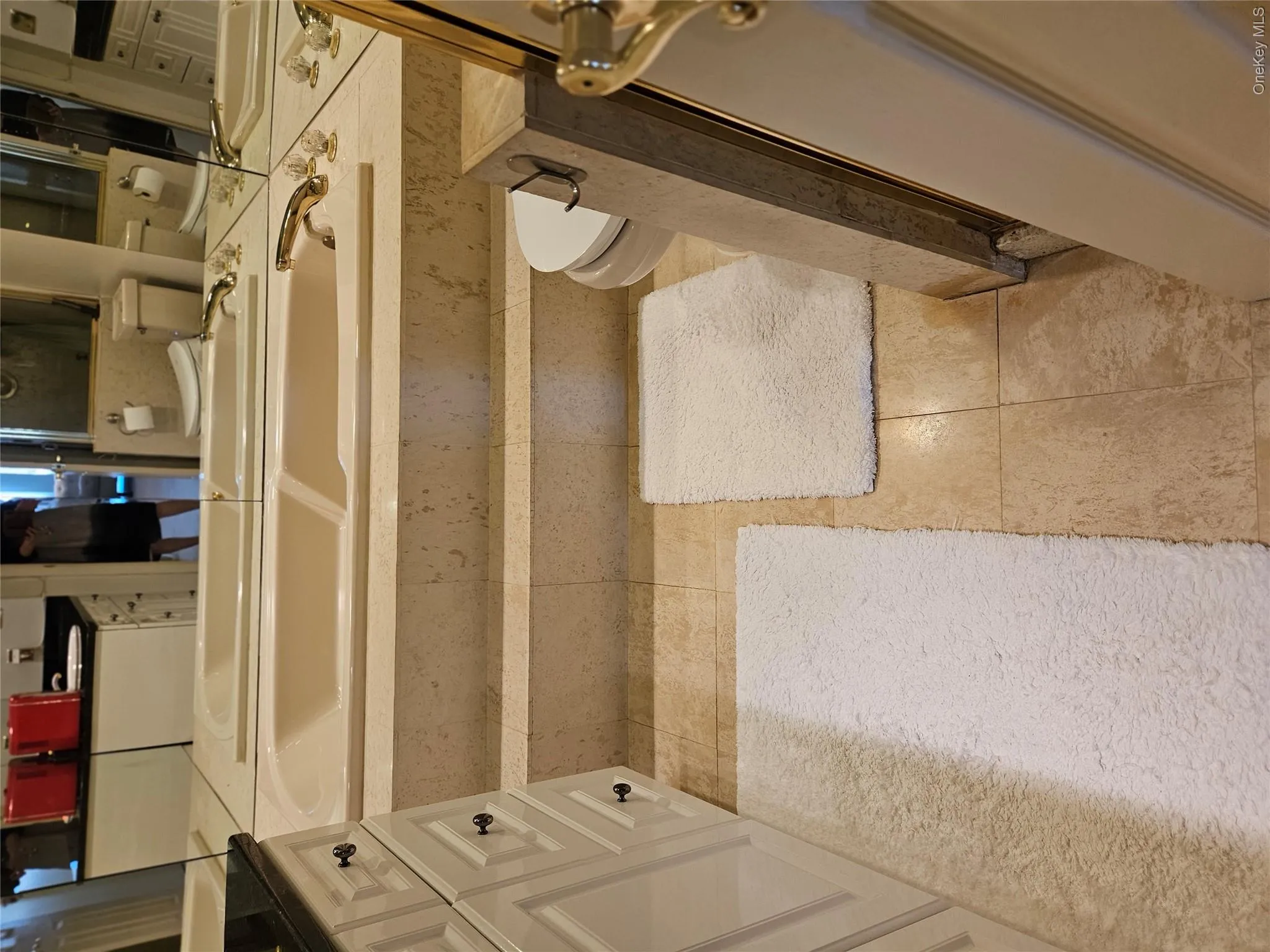 12024 Riviera Court, New York, NY, 3 Bedrooms Bedrooms, 8 Rooms Rooms,2 BathroomsBathrooms,Residential,For Rent,Riviera,0,1042974 12024 Riviera Court, New York, NY, 3 Bedrooms Bedrooms, 8 Rooms Rooms,2 BathroomsBathrooms,Residential,For Rent,Riviera,0,1042974