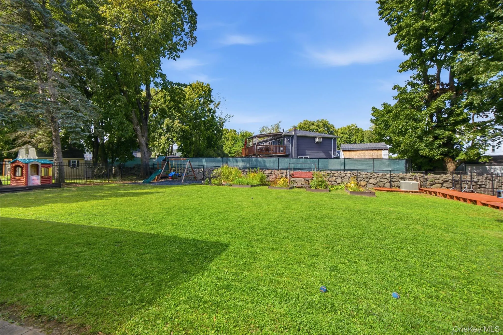 20 Northpark Drive, Haverstraw, NY, 4 Bedrooms Bedrooms, 10 Rooms Rooms,2 BathroomsBathrooms,Residential,For Rent,Northpark,0,1042978 20 Northpark Drive, Haverstraw, NY, 4 Bedrooms Bedrooms, 10 Rooms Rooms,2 BathroomsBathrooms,Residential,For Rent,Northpark,0,1042978