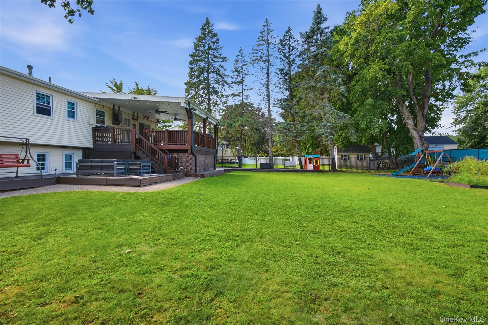 20 Northpark Drive, Haverstraw, NY, 4 Bedrooms Bedrooms, 10 Rooms Rooms,2 BathroomsBathrooms,Residential,For Rent,Northpark,0,1042978 20 Northpark Drive, Haverstraw, NY, 4 Bedrooms Bedrooms, 10 Rooms Rooms,2 BathroomsBathrooms,Residential,For Rent,Northpark,0,1042978