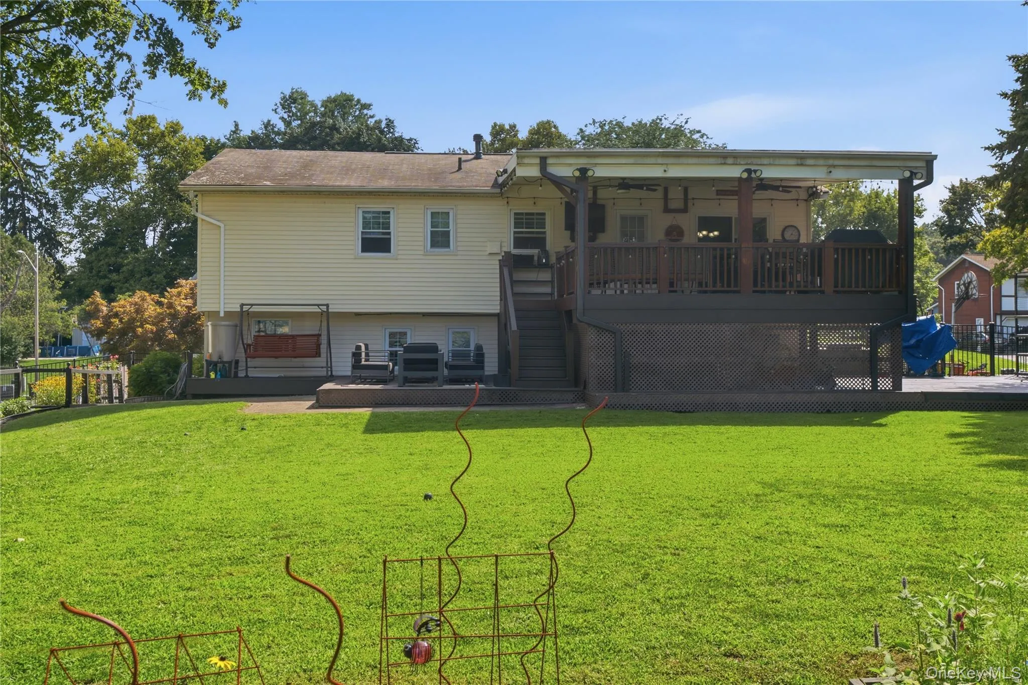 20 Northpark Drive, Haverstraw, NY, 4 Bedrooms Bedrooms, 10 Rooms Rooms,2 BathroomsBathrooms,Residential,For Rent,Northpark,0,1042978 20 Northpark Drive, Haverstraw, NY, 4 Bedrooms Bedrooms, 10 Rooms Rooms,2 BathroomsBathrooms,Residential,For Rent,Northpark,0,1042978
