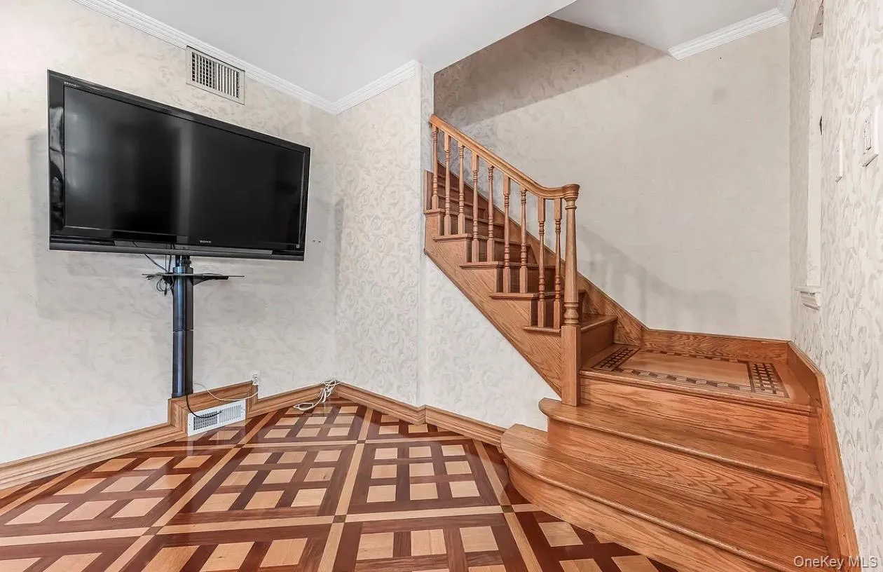 105-38 65th Rd, New York, NY, 4 Bedroom Bedrooms, 10 Room Rooms,4 BathroomBathrooms,Residential Lease,For Rent,65th Rd,0,1042980 105-38 65th Rd, New York, NY, 4 Bedroom Bedrooms, 10 Room Rooms,4 BathroomBathrooms,Residential Lease,For Rent,65th Rd,0,1042980