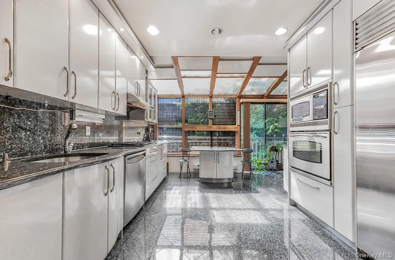 105-38 65th Rd, New York, NY, 4 Bedroom Bedrooms, 10 Room Rooms,4 BathroomBathrooms,Residential Lease,For Rent,65th Rd,0,1042980 105-38 65th Rd, New York, NY, 4 Bedroom Bedrooms, 10 Room Rooms,4 BathroomBathrooms,Residential Lease,For Rent,65th Rd,0,1042980