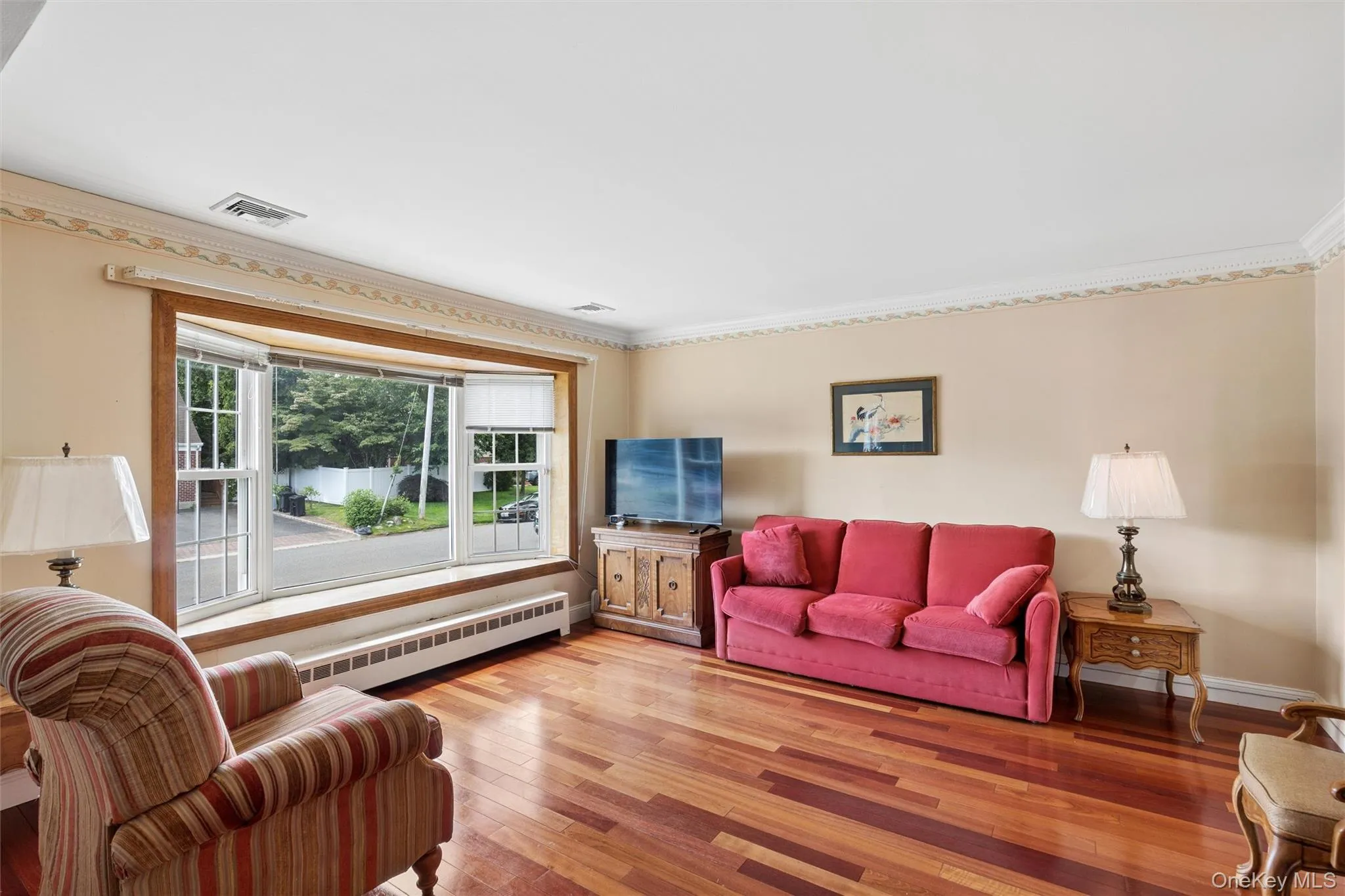 1 Clare Drive, Huntington, NY, 4 Bedrooms Bedrooms, 7 Rooms Rooms,2 BathroomsBathrooms,Residential,For Rent,Clare,0,1042981 1 Clare Drive, Huntington, NY, 4 Bedrooms Bedrooms, 7 Rooms Rooms,2 BathroomsBathrooms,Residential,For Rent,Clare,0,1042981