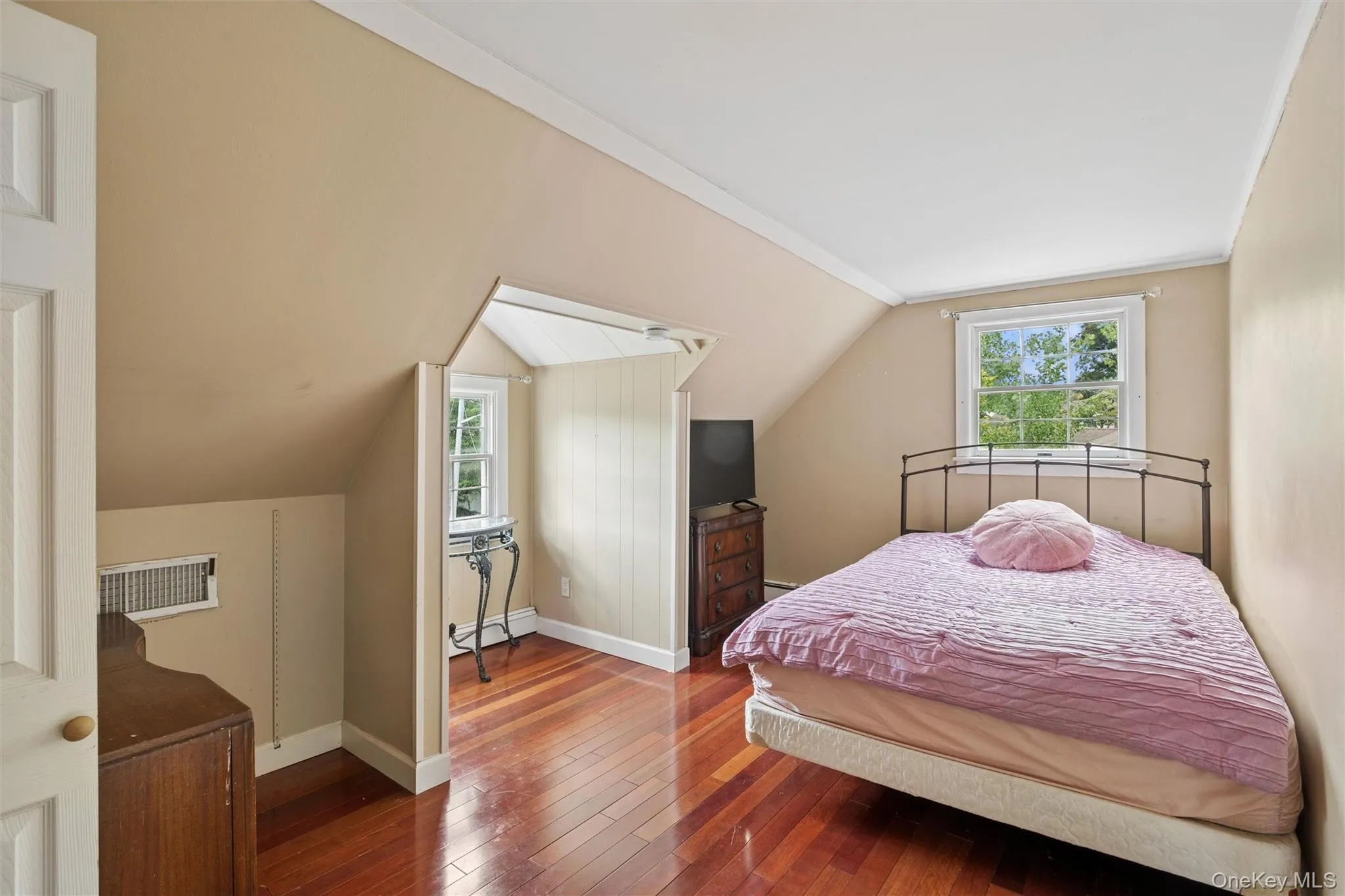 1 Clare Drive, Huntington, NY, 4 Bedrooms Bedrooms, 7 Rooms Rooms,2 BathroomsBathrooms,Residential,For Rent,Clare,0,1042981 1 Clare Drive, Huntington, NY, 4 Bedrooms Bedrooms, 7 Rooms Rooms,2 BathroomsBathrooms,Residential,For Rent,Clare,0,1042981