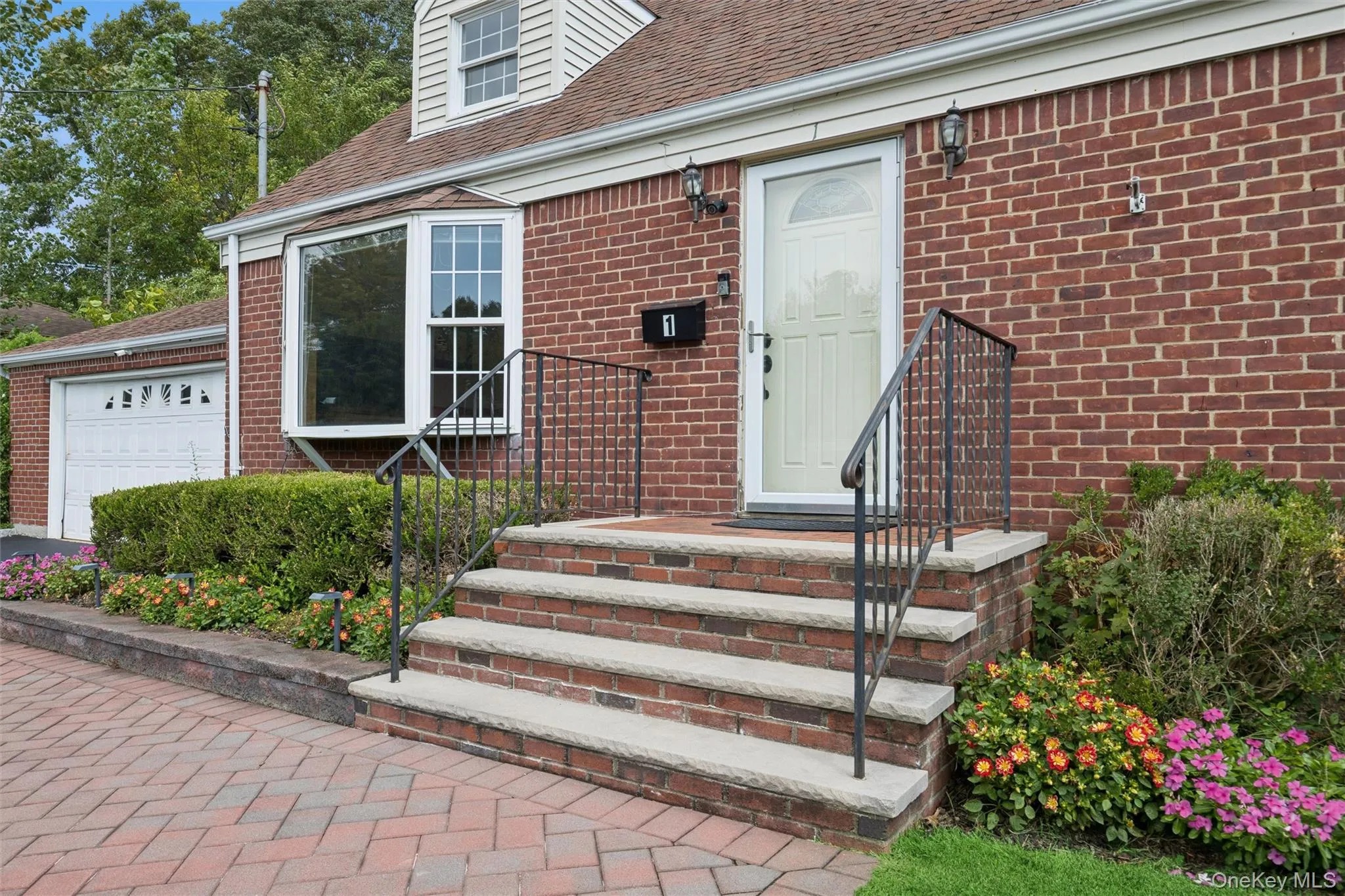 1 Clare Drive, Huntington, NY, 4 Bedrooms Bedrooms, 7 Rooms Rooms,2 BathroomsBathrooms,Residential,For Rent,Clare,0,1042981 1 Clare Drive, Huntington, NY, 4 Bedrooms Bedrooms, 7 Rooms Rooms,2 BathroomsBathrooms,Residential,For Rent,Clare,0,1042981