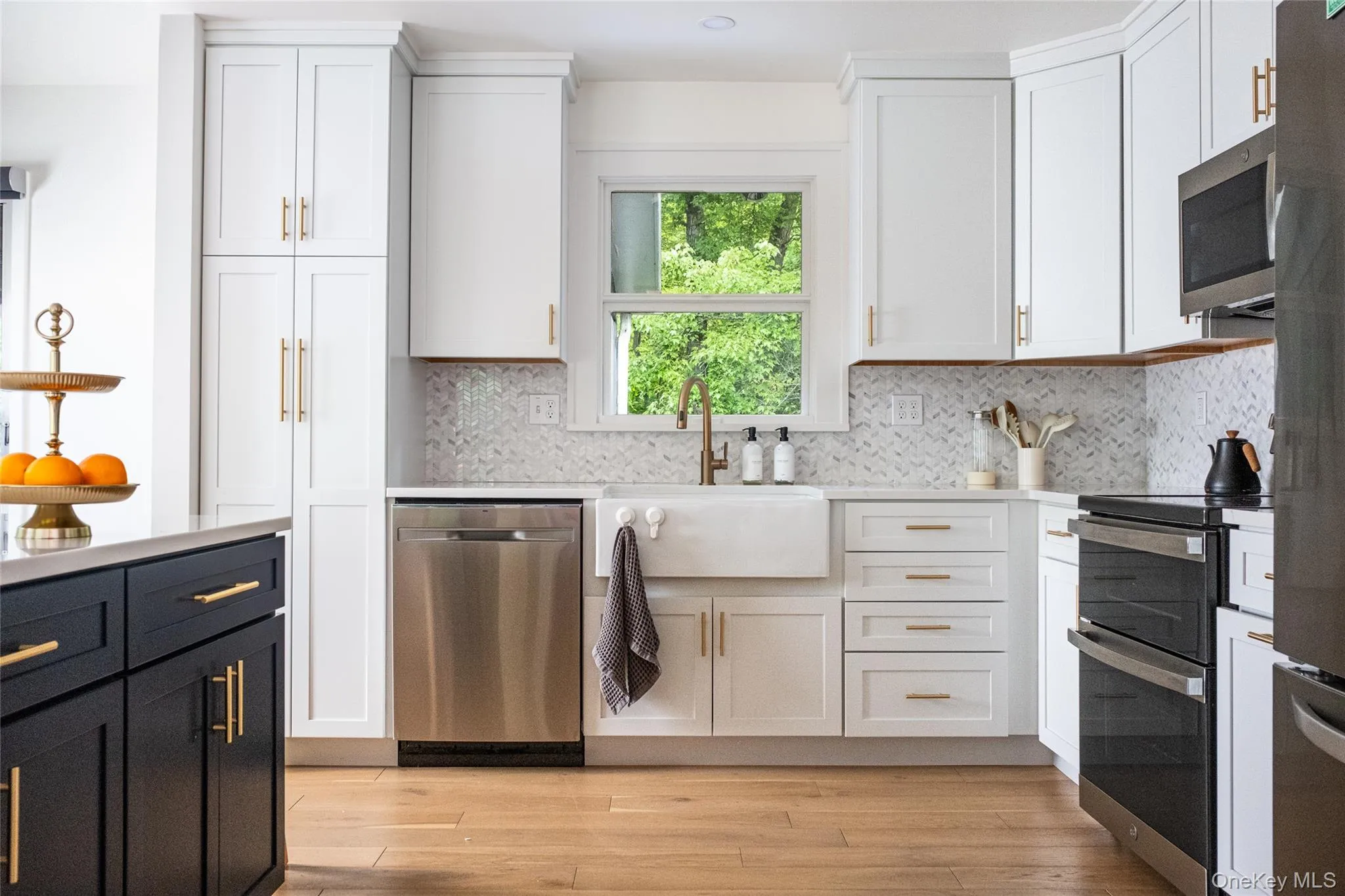4 Munchkin Lane, Woodstock, NY, 4 Bedrooms Bedrooms, 10 Rooms Rooms,2 BathroomsBathrooms,Residential Lease,For Rent,Munchkin,0,1042987 4 Munchkin Lane, Woodstock, NY, 4 Bedrooms Bedrooms, 10 Rooms Rooms,2 BathroomsBathrooms,Residential Lease,For Rent,Munchkin,0,1042987