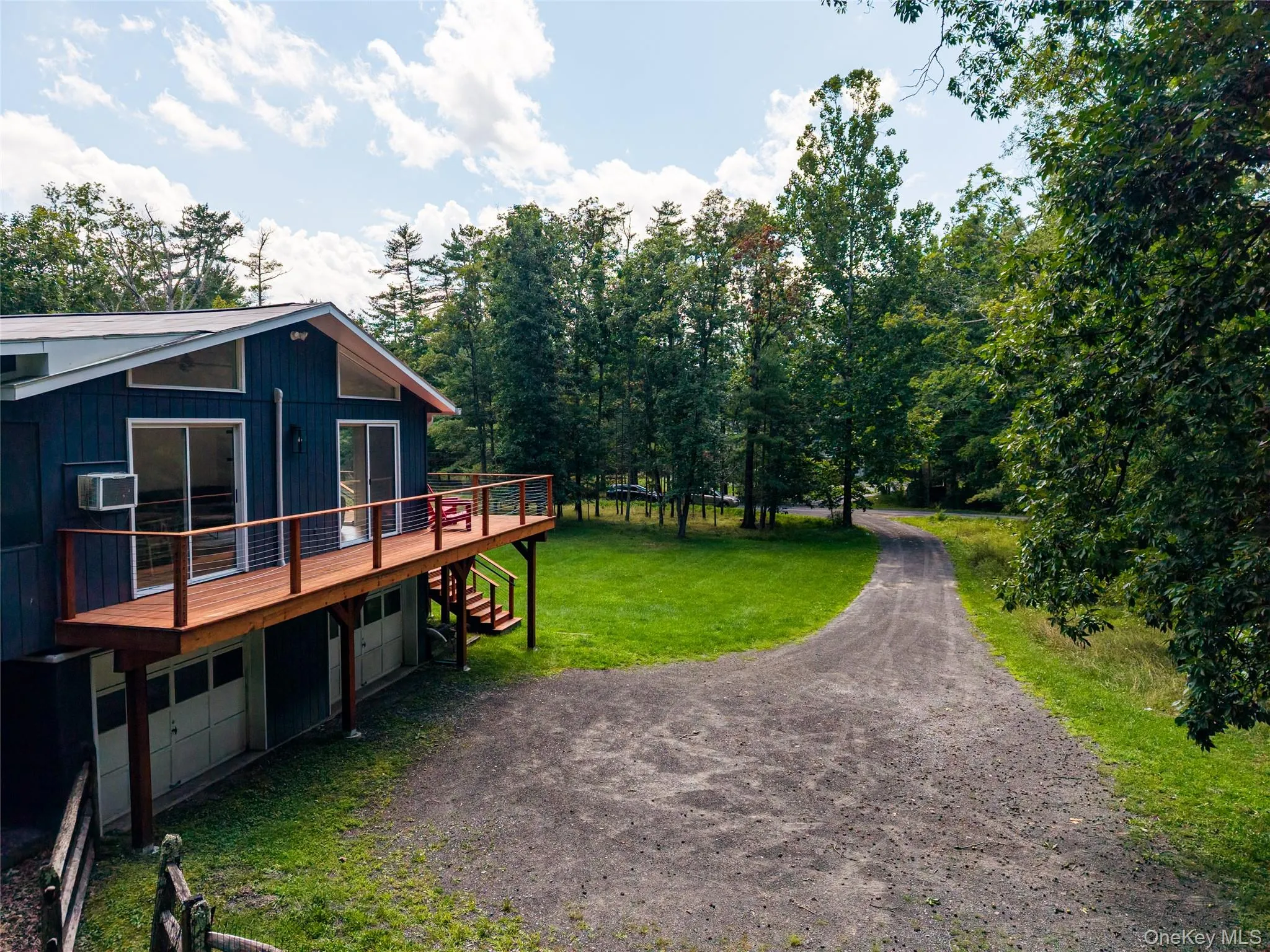 4 Munchkin Lane, Woodstock, NY, 4 Bedrooms Bedrooms, 10 Rooms Rooms,2 BathroomsBathrooms,Residential Lease,For Rent,Munchkin,0,1042987 4 Munchkin Lane, Woodstock, NY, 4 Bedrooms Bedrooms, 10 Rooms Rooms,2 BathroomsBathrooms,Residential Lease,For Rent,Munchkin,0,1042987