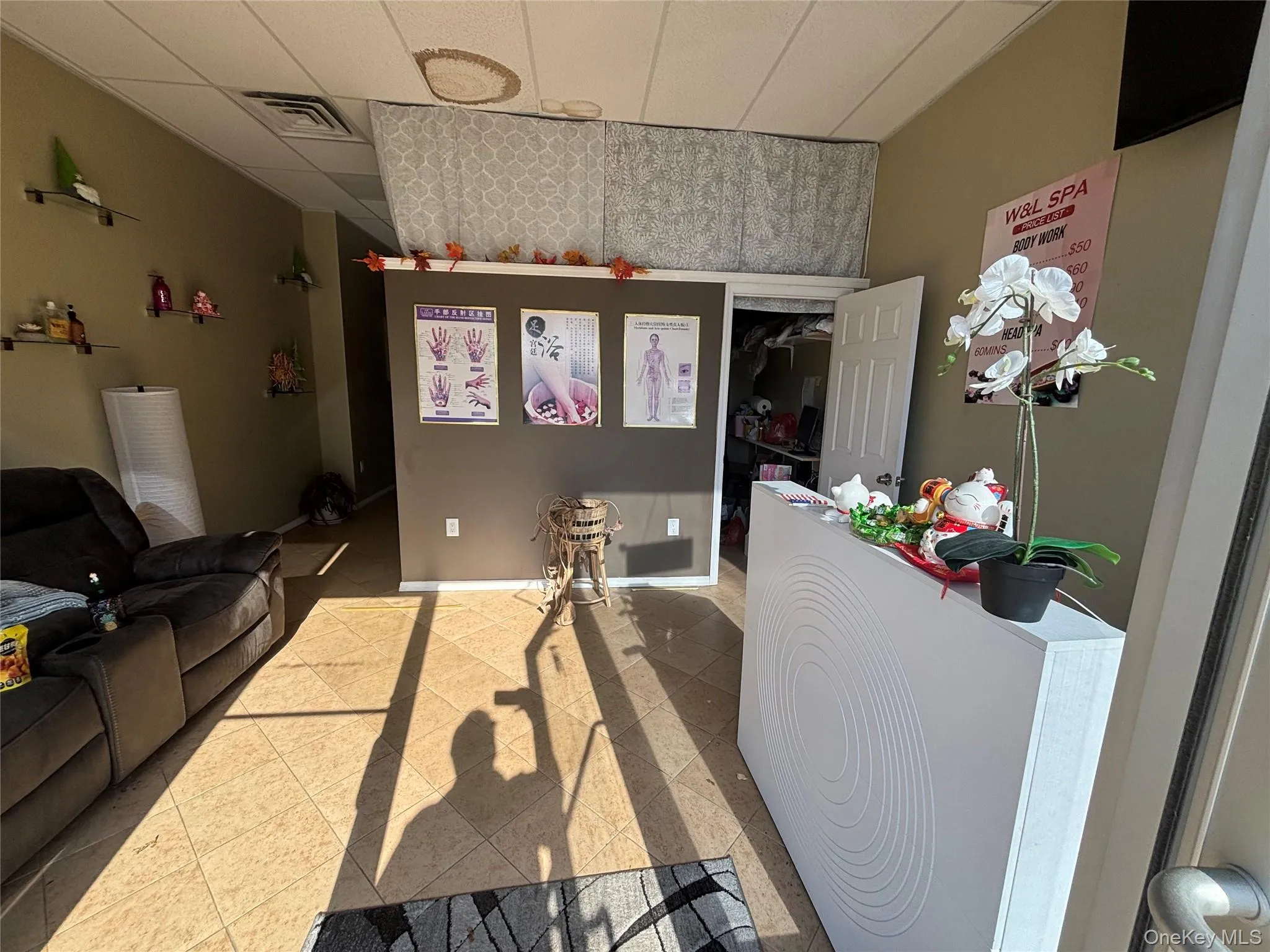 796 Carman Ave Avenue, North Hempstead, NY, ,Commercial Lease,For Rent,Carman Ave,0,1042988 796 Carman Ave Avenue, North Hempstead, NY, ,Commercial Lease,For Rent,Carman Ave,0,1042988