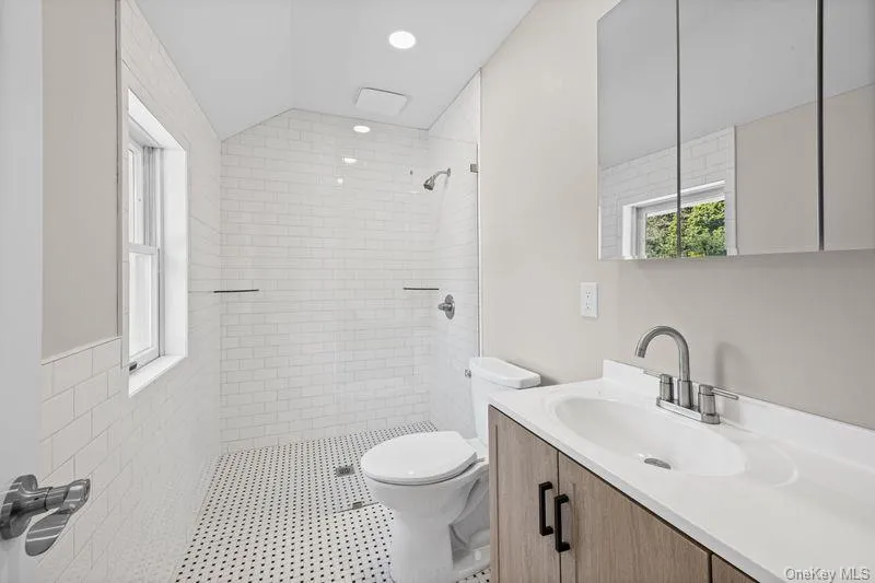 511 Montauk Highway, Brookhaven, NY, 5 Bedrooms Bedrooms, 10 Rooms Rooms,3 BathroomsBathrooms,Residential,For Rent,Montauk,0,1042991 511 Montauk Highway, Brookhaven, NY, 5 Bedrooms Bedrooms, 10 Rooms Rooms,3 BathroomsBathrooms,Residential,For Rent,Montauk,0,1042991
