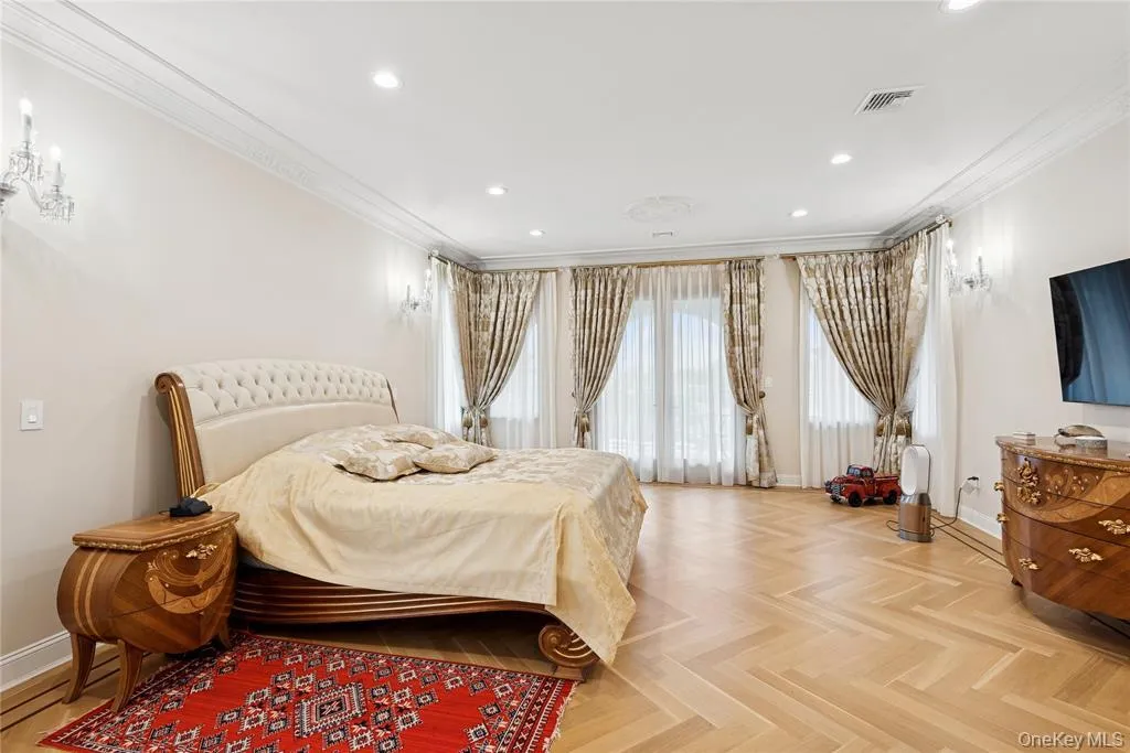 1190 Harbor Road, Hempstead, NY, 5 Bedrooms Bedrooms, 12 Rooms Rooms,6 BathroomsBathrooms,Residential,For Rent,Harbor,0,1042996 1190 Harbor Road, Hempstead, NY, 5 Bedrooms Bedrooms, 12 Rooms Rooms,6 BathroomsBathrooms,Residential,For Rent,Harbor,0,1042996