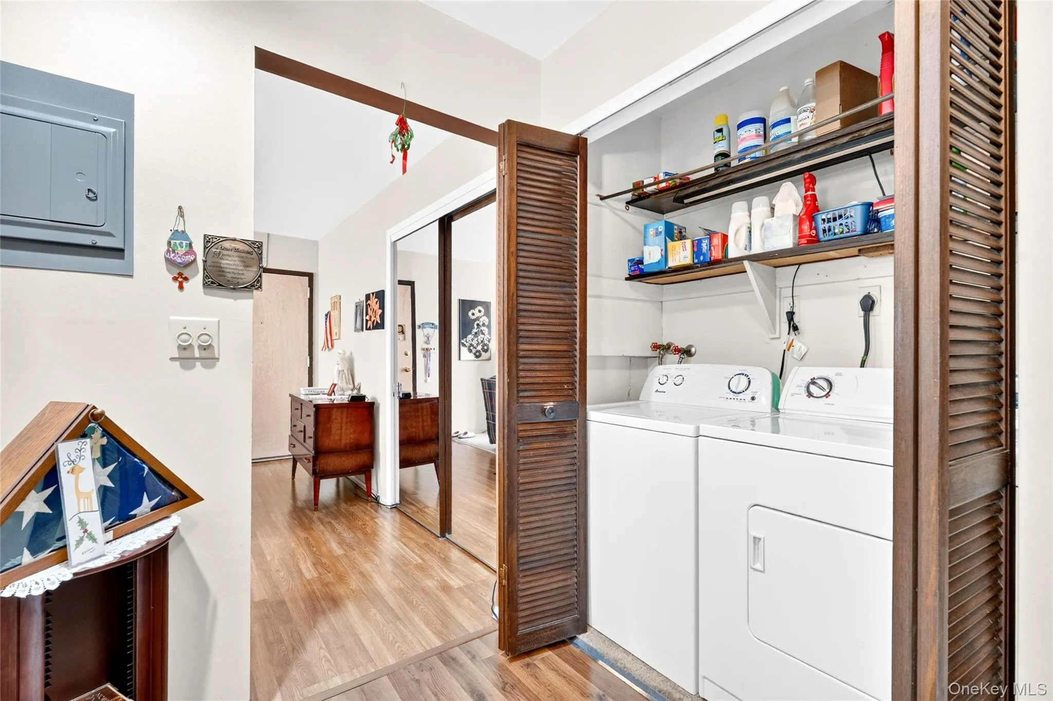 Convenient in-unit washer and dryer. Convenient in-unit washer and dryer.