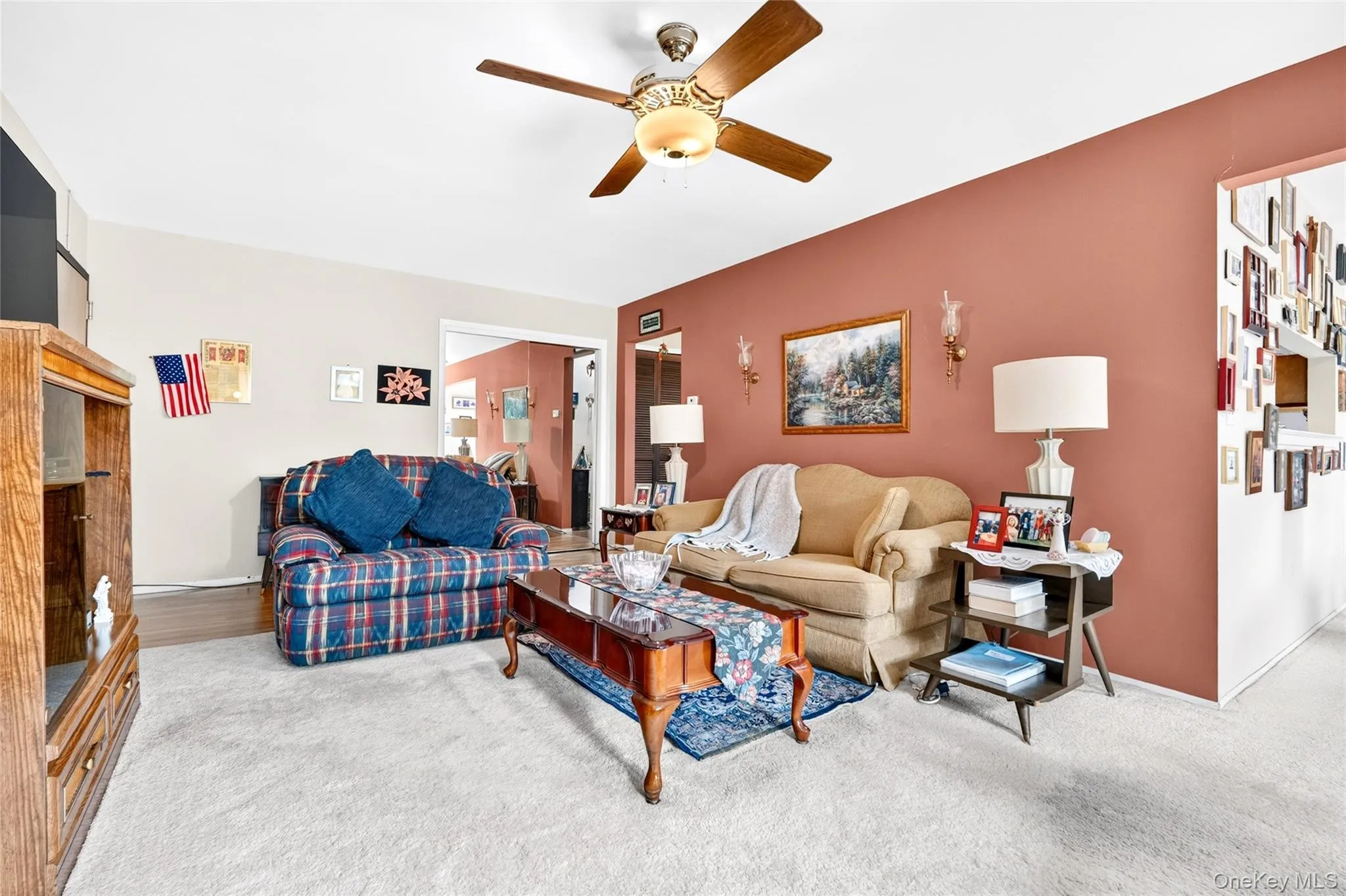 Bright living room with flexible furniture space. Bright living room with flexible furniture space.