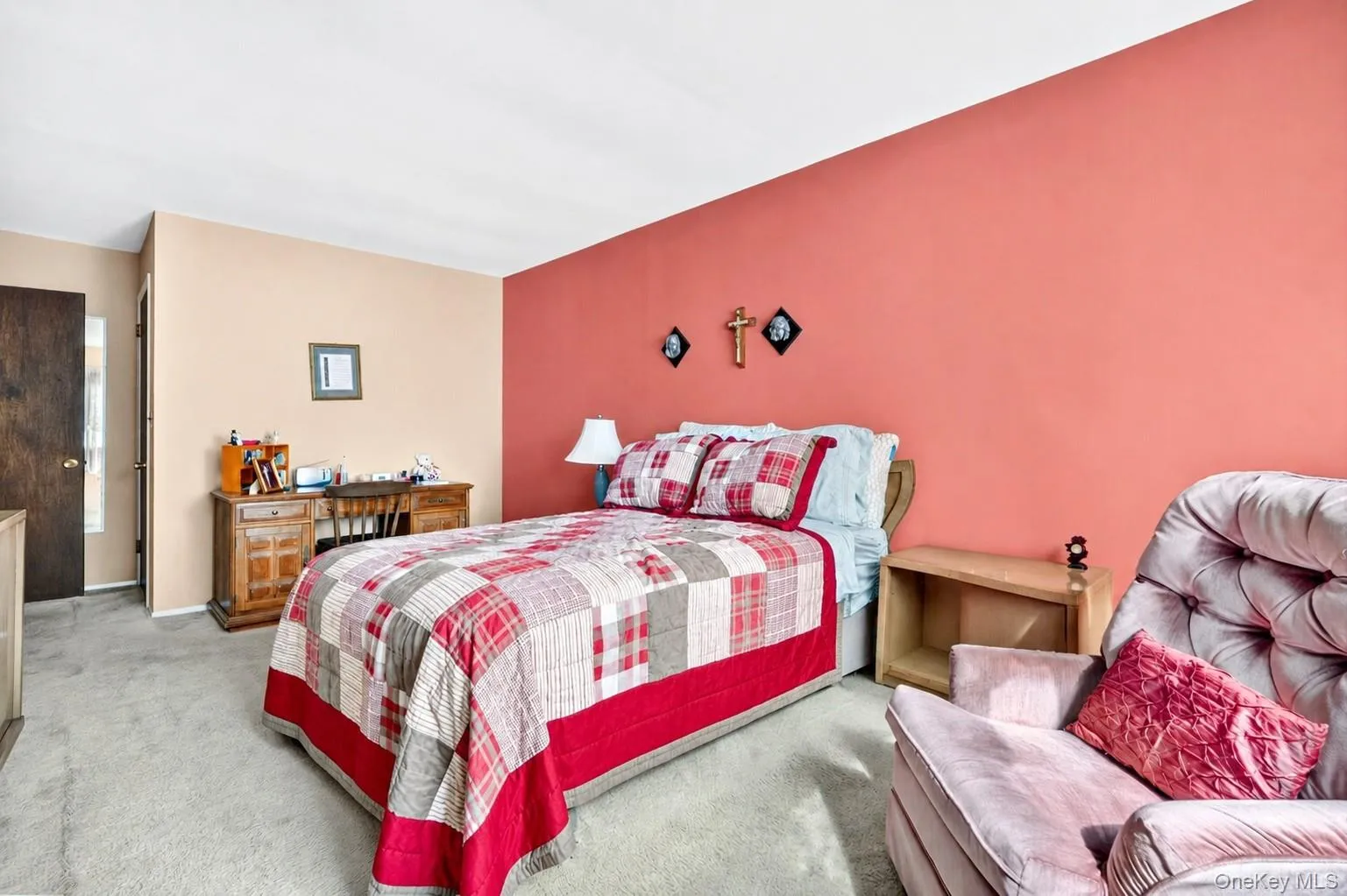 Additional view of the spacious bedroom. Additional view of the spacious bedroom.