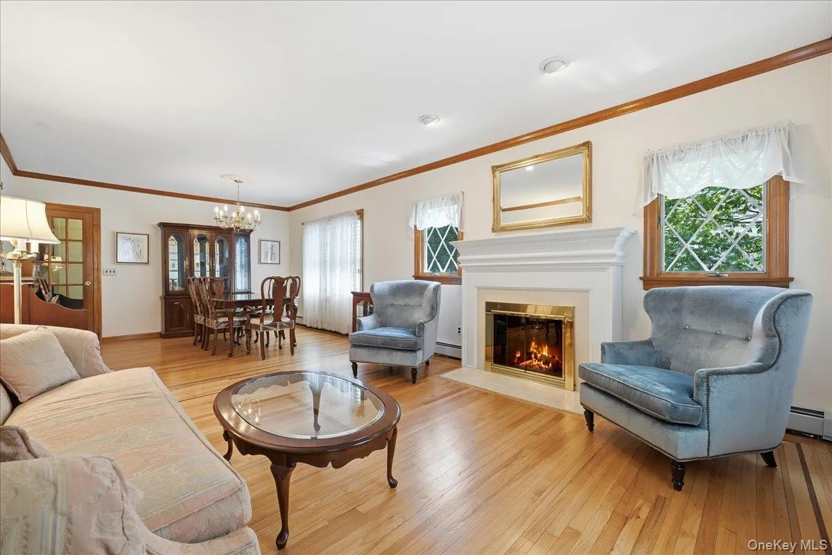 73 Chestnut Avenue, Hempstead, NY, 4 Bedrooms Bedrooms, 10 Rooms Rooms,3 BathroomsBathrooms,Residential,For Rent,Chestnut,0,1043001 73 Chestnut Avenue, Hempstead, NY, 4 Bedrooms Bedrooms, 10 Rooms Rooms,3 BathroomsBathrooms,Residential,For Rent,Chestnut,0,1043001