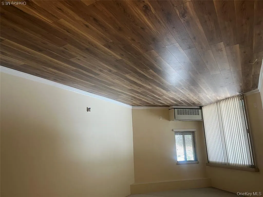 725 Miller Avenue, Hempstead, NY, 1 Bedroom Bedrooms, 4 Rooms Rooms,1 BathroomBathrooms,Residential Lease,For Rent,Miller,0,1043002 725 Miller Avenue, Hempstead, NY, 1 Bedroom Bedrooms, 4 Rooms Rooms,1 BathroomBathrooms,Residential Lease,For Rent,Miller,0,1043002