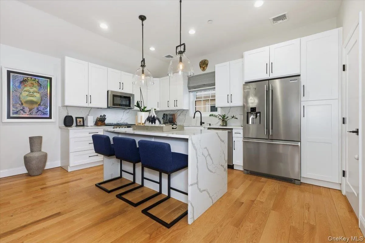 97 Wisconsin Street, Long Beach, NY, 3 Bedrooms Bedrooms, 9 Rooms Rooms,2 BathroomsBathrooms,Residential Lease,For Rent,Wisconsin,0,1043005 97 Wisconsin Street, Long Beach, NY, 3 Bedrooms Bedrooms, 9 Rooms Rooms,2 BathroomsBathrooms,Residential Lease,For Rent,Wisconsin,0,1043005