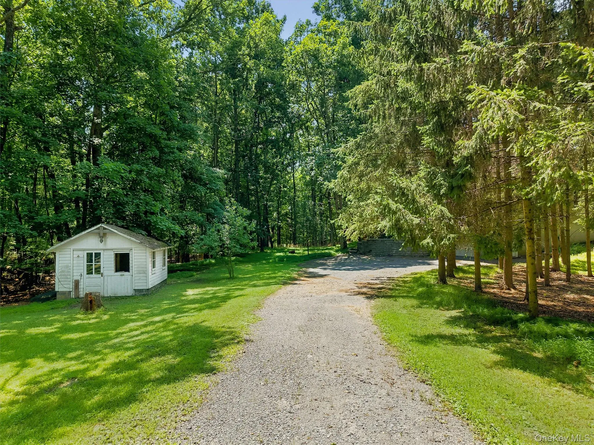 131 Driveway 131 Driveway