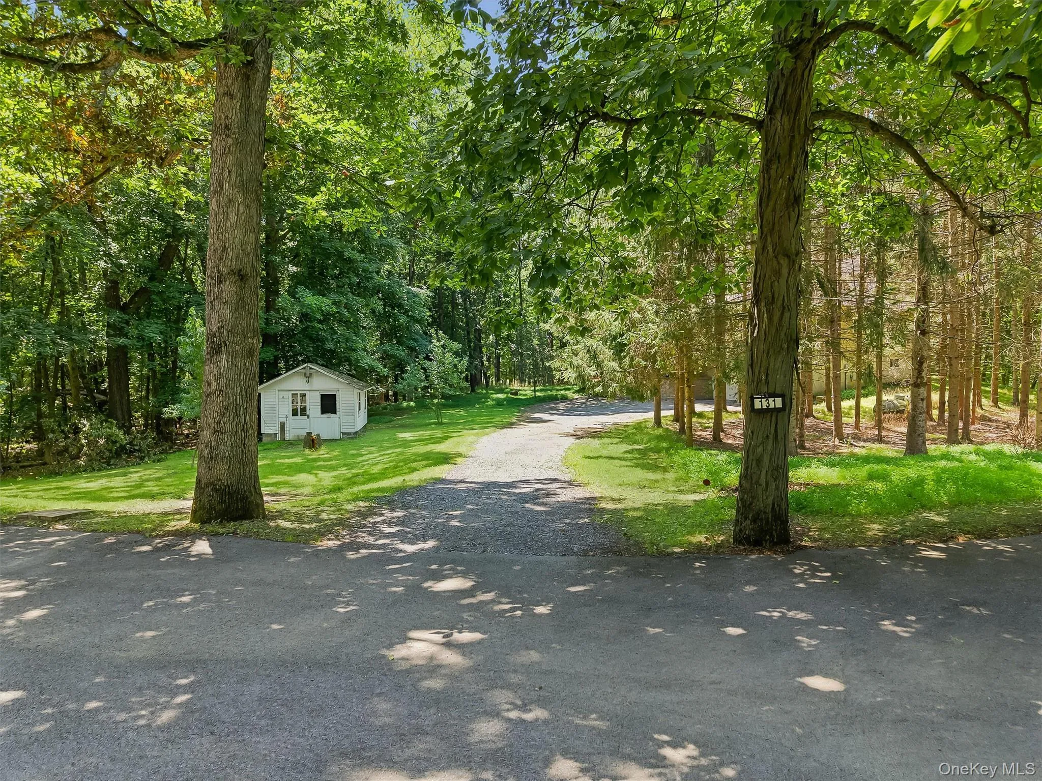 131 Driveway 131 Driveway